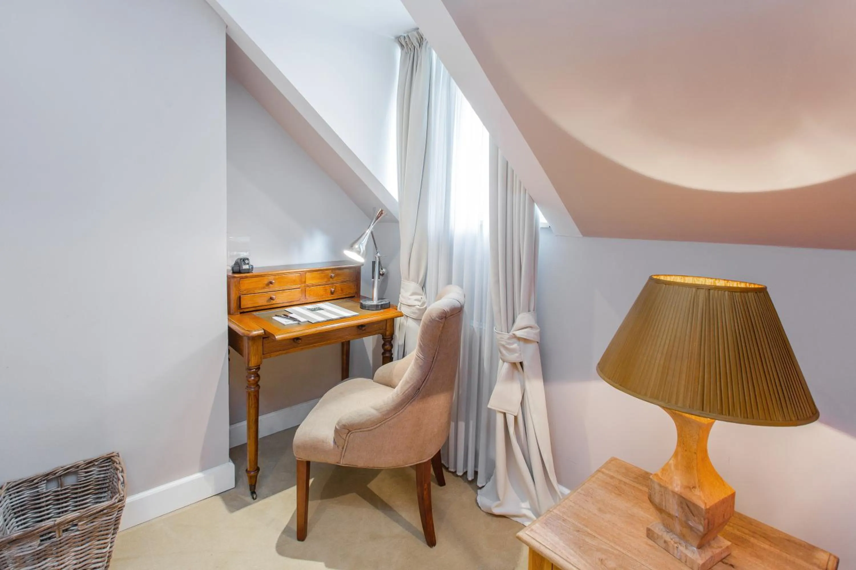 Bed in Lesar Hotel Angel - Member of Hip Hotels