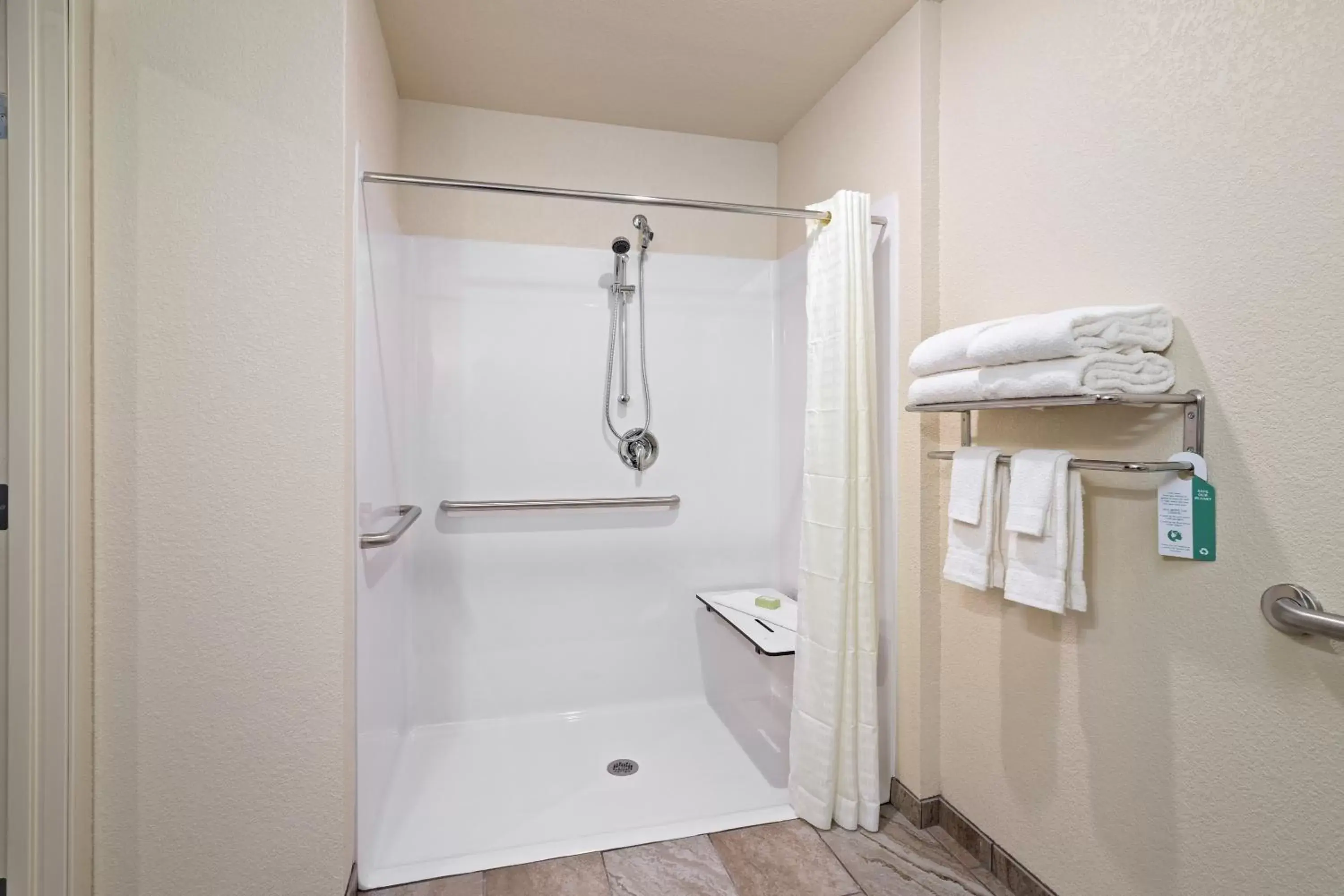 Shower, Bathroom in Cobblestone Inn & Suites - Yuma