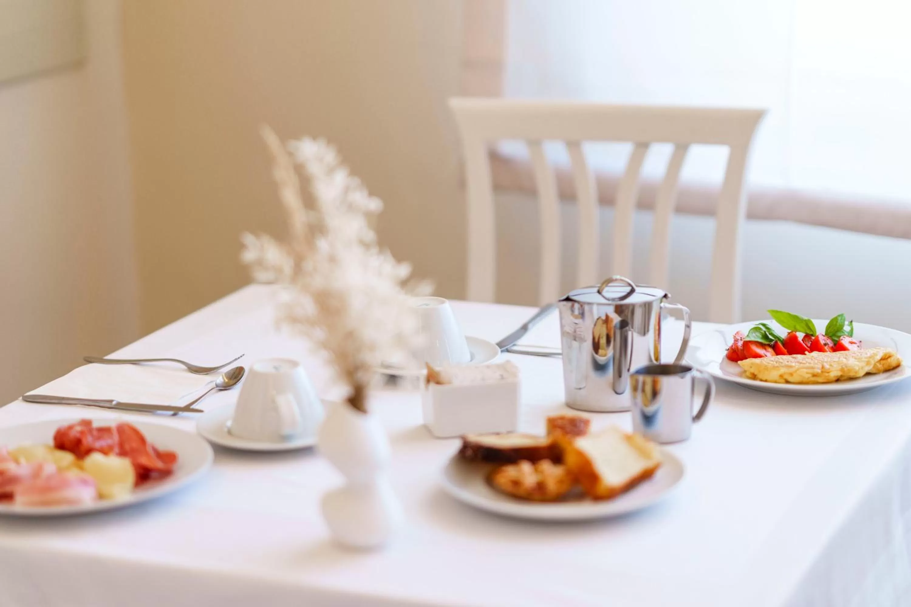 Breakfast in Hotel Tourist