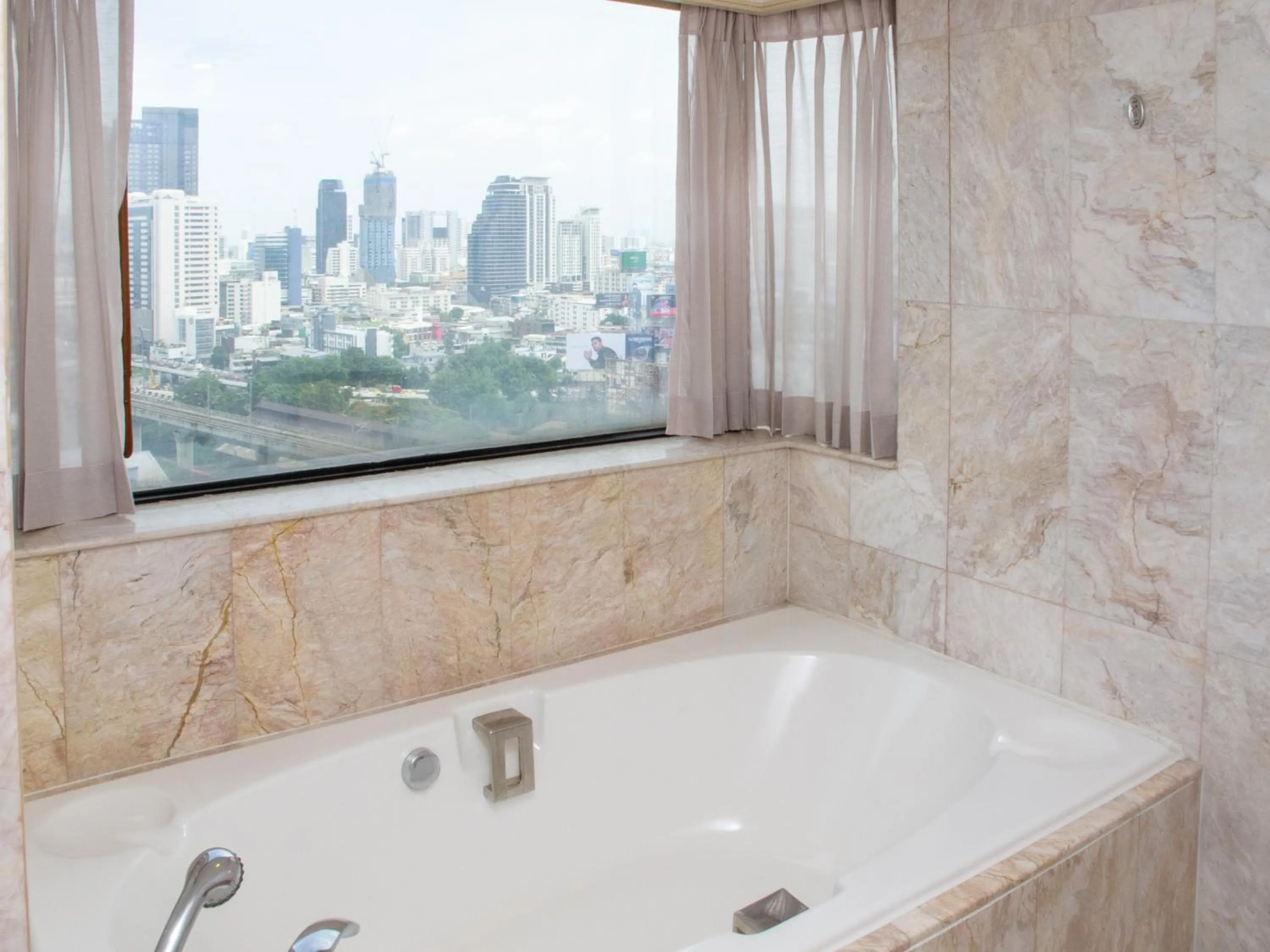 Ramada by Wyndham D MA Bangkok