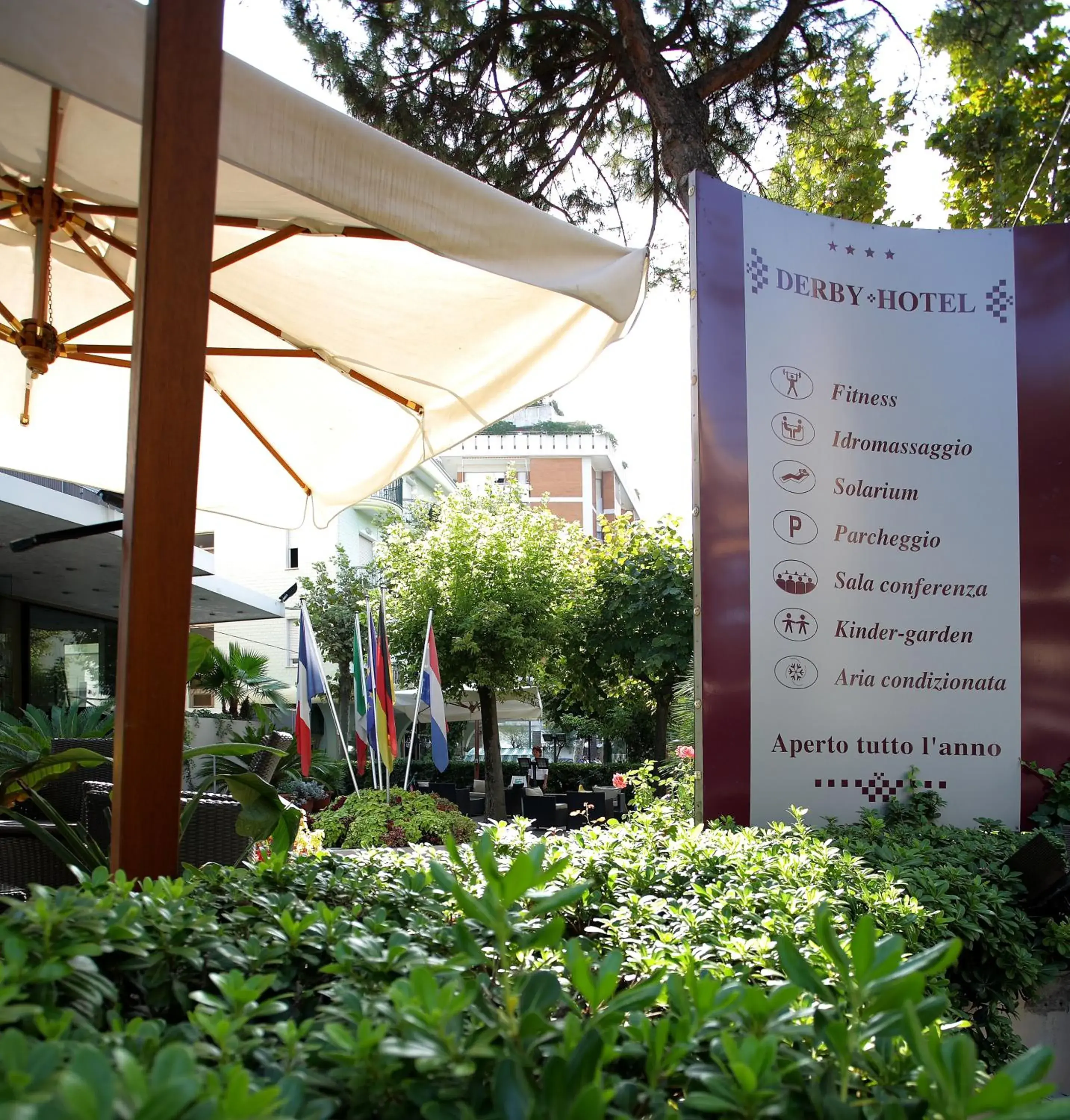 Facade/entrance in Hotel Derby