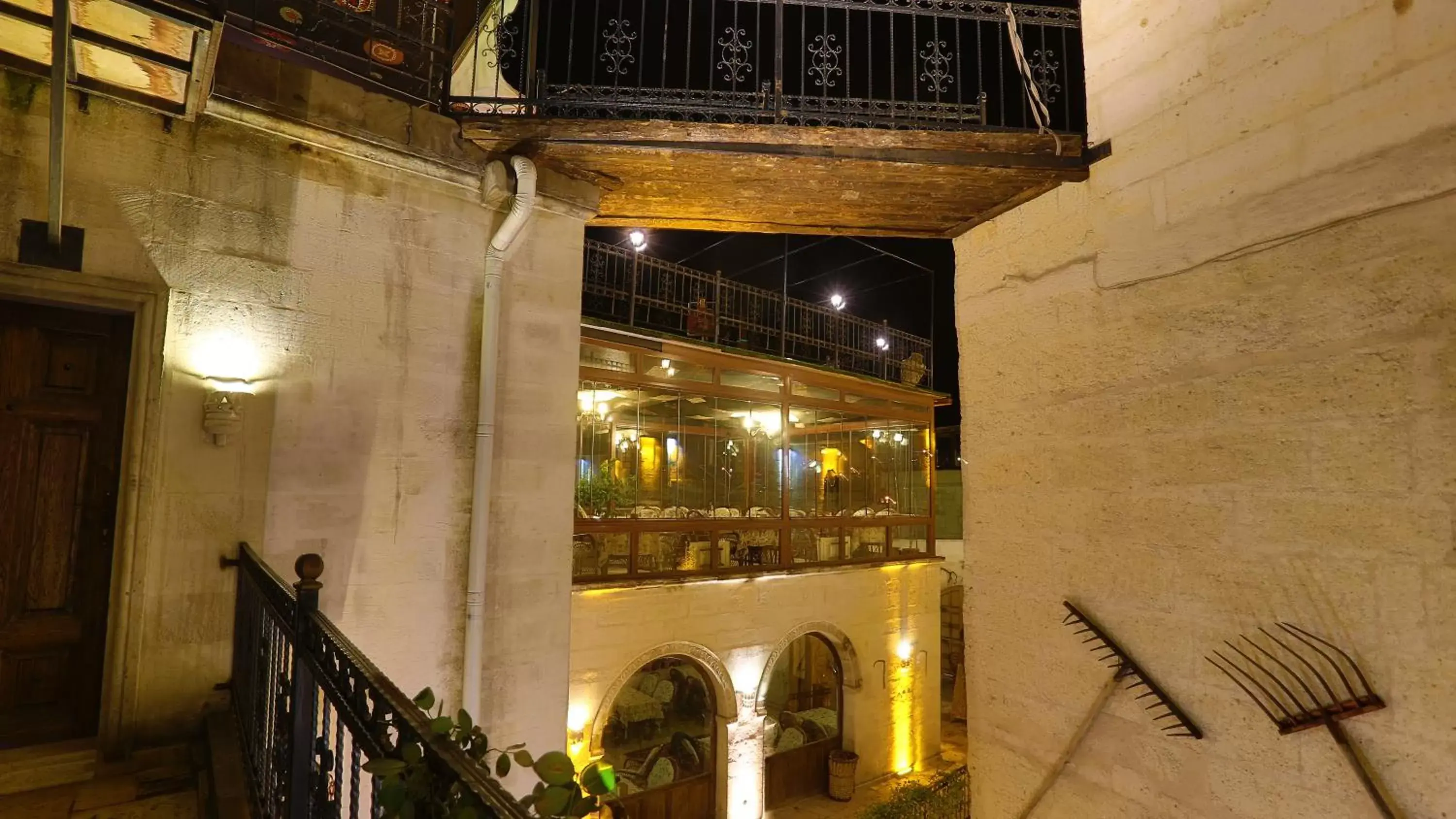 Balcony/Terrace in Hidden Cave Hotel