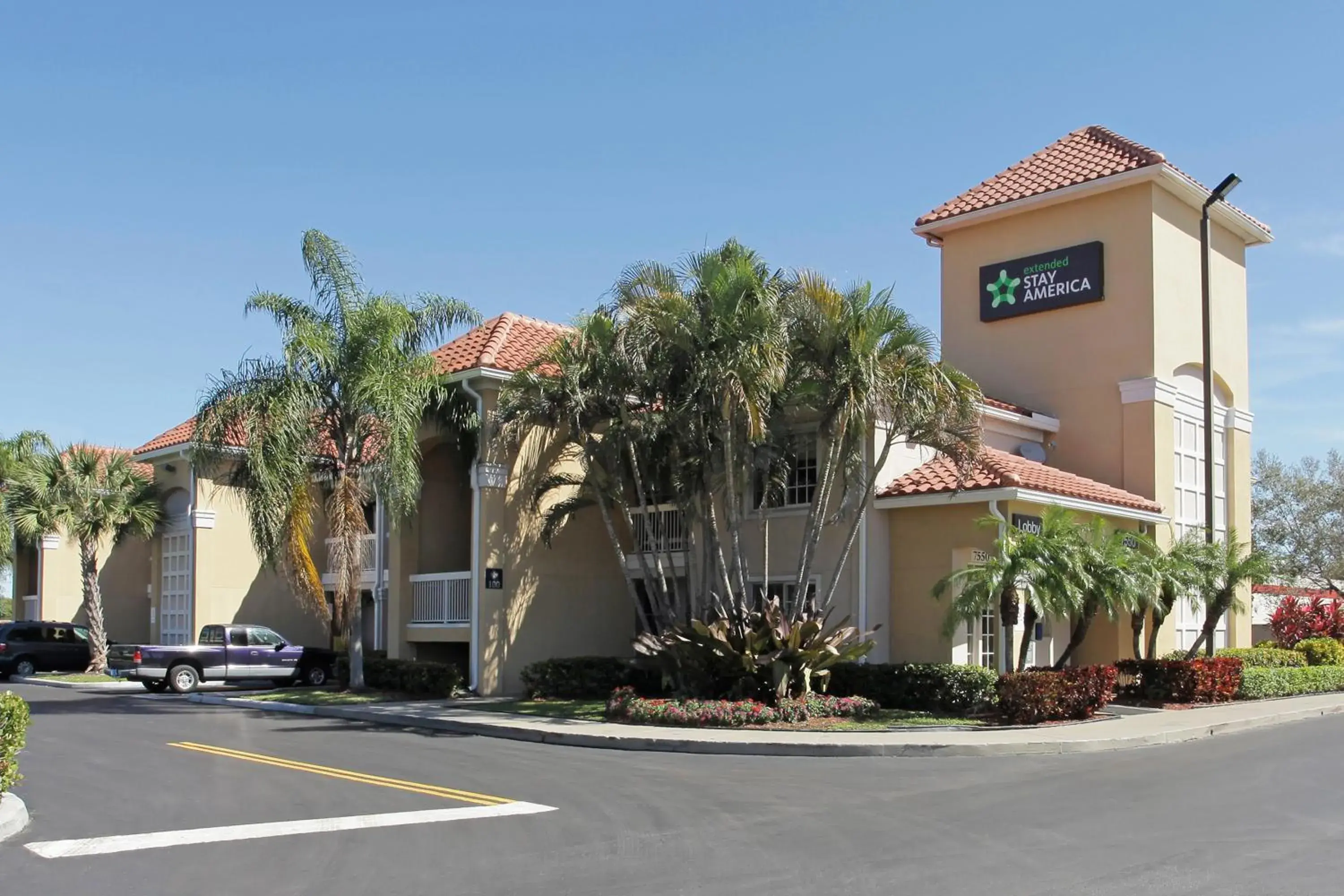 Property building in Extended Stay America Suites - Fort Lauderdale - Davie