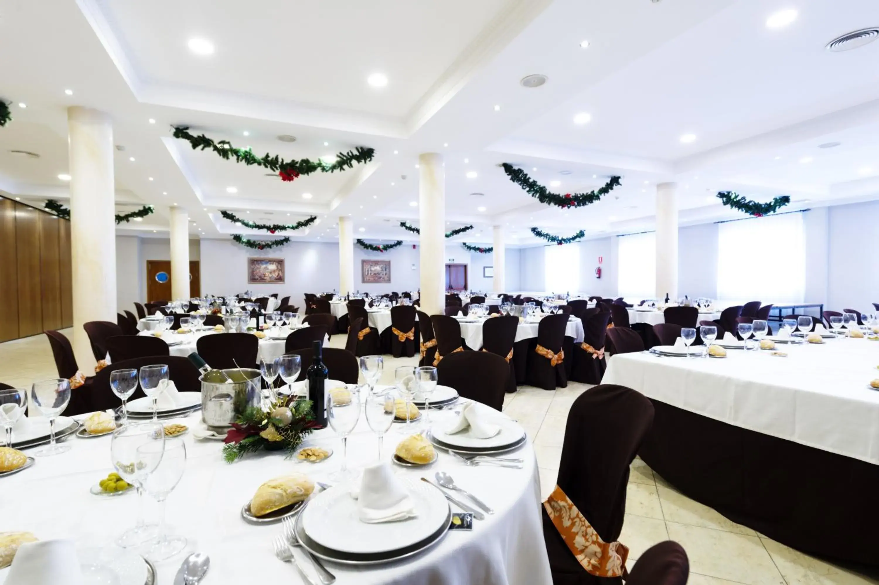 wedding, Restaurant/Places to Eat in Hotel Lozano