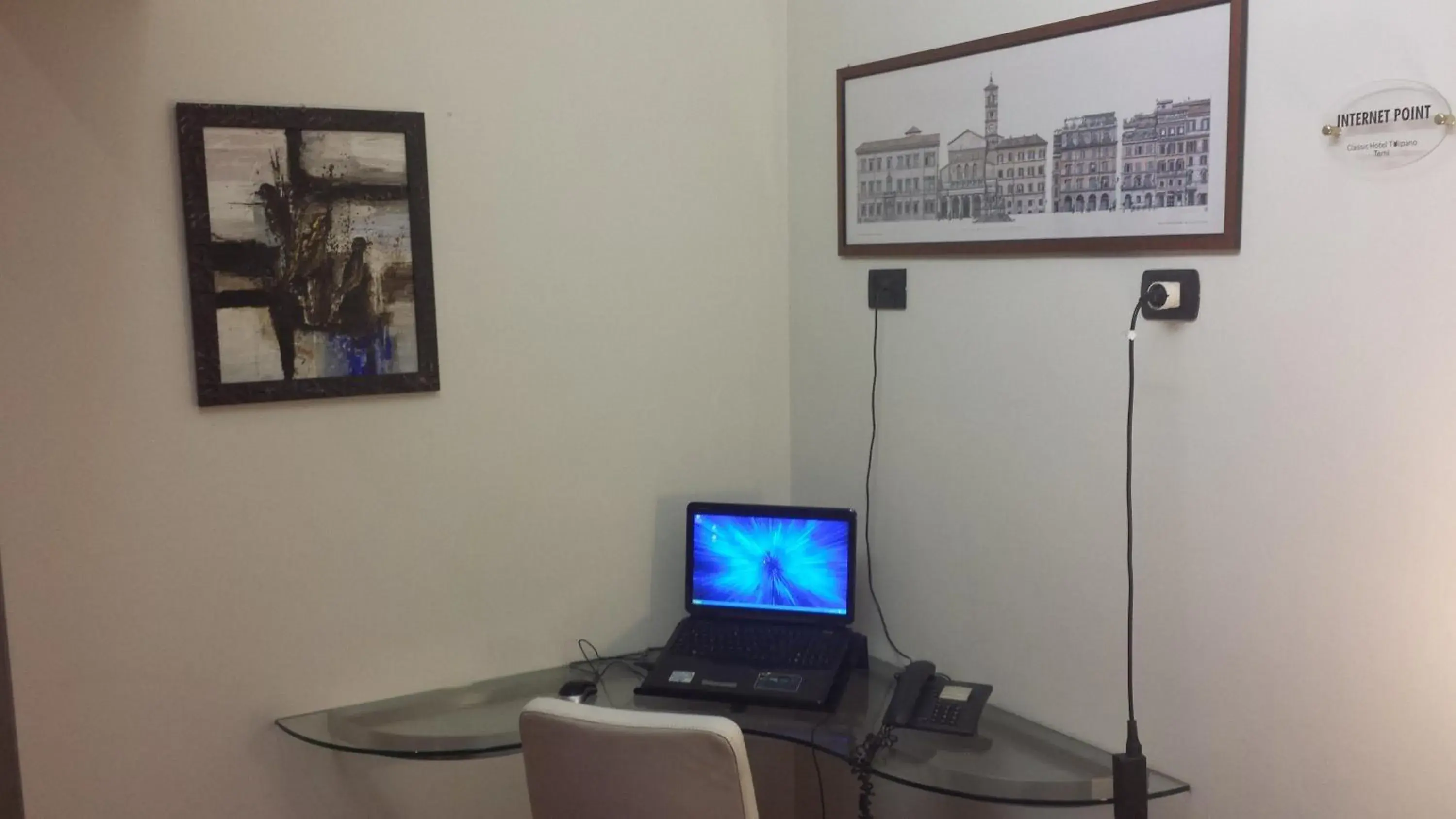 Lobby or reception in Classic Hotel Tulipano Lobby or reception in Classic Hotel Tulipano