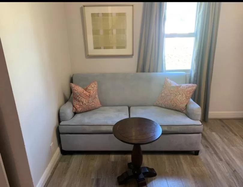 L.A. Sky Boutique Hotel