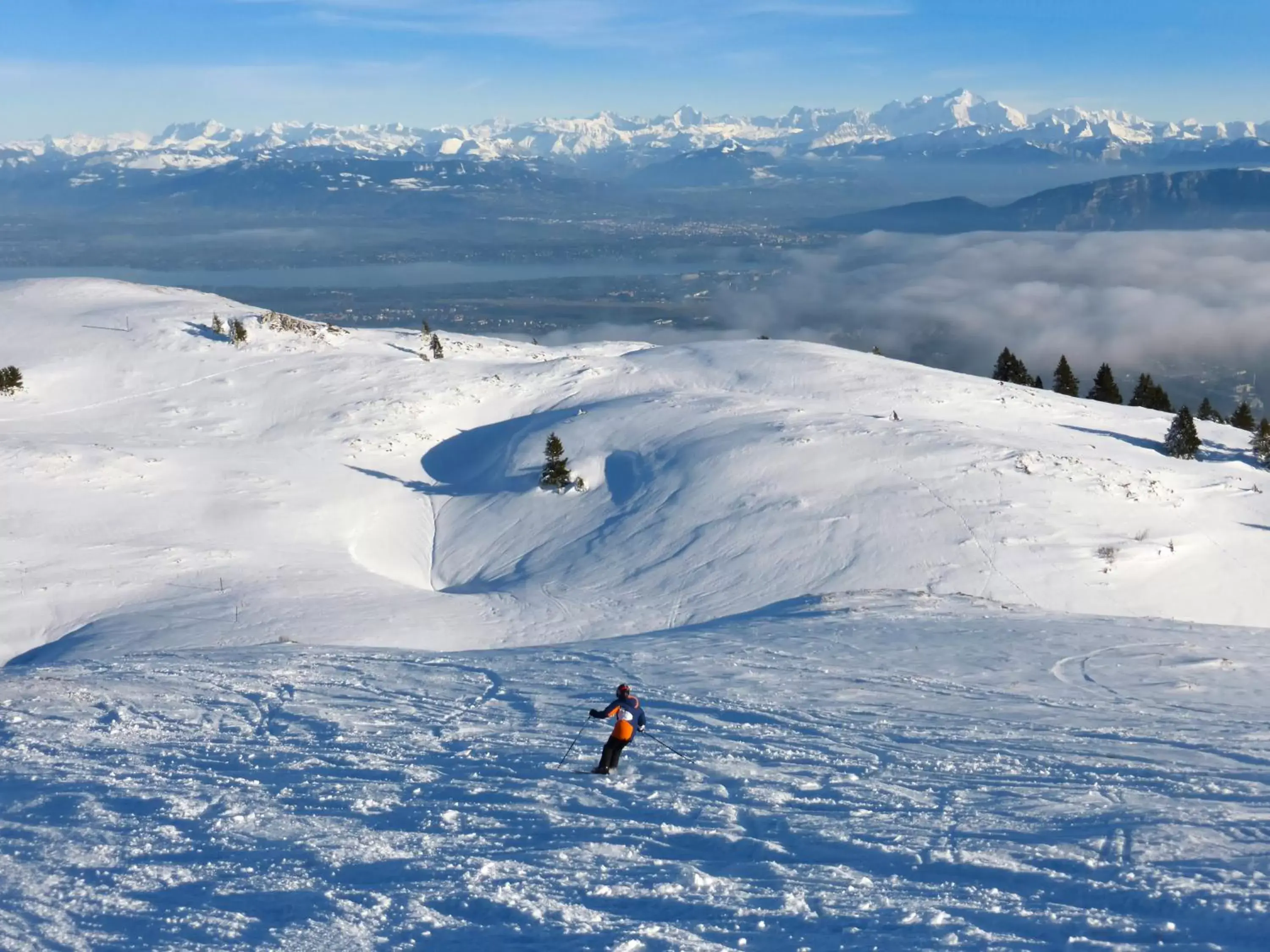 Skiing in ibis budget Geneve Saint Genis Pouilly