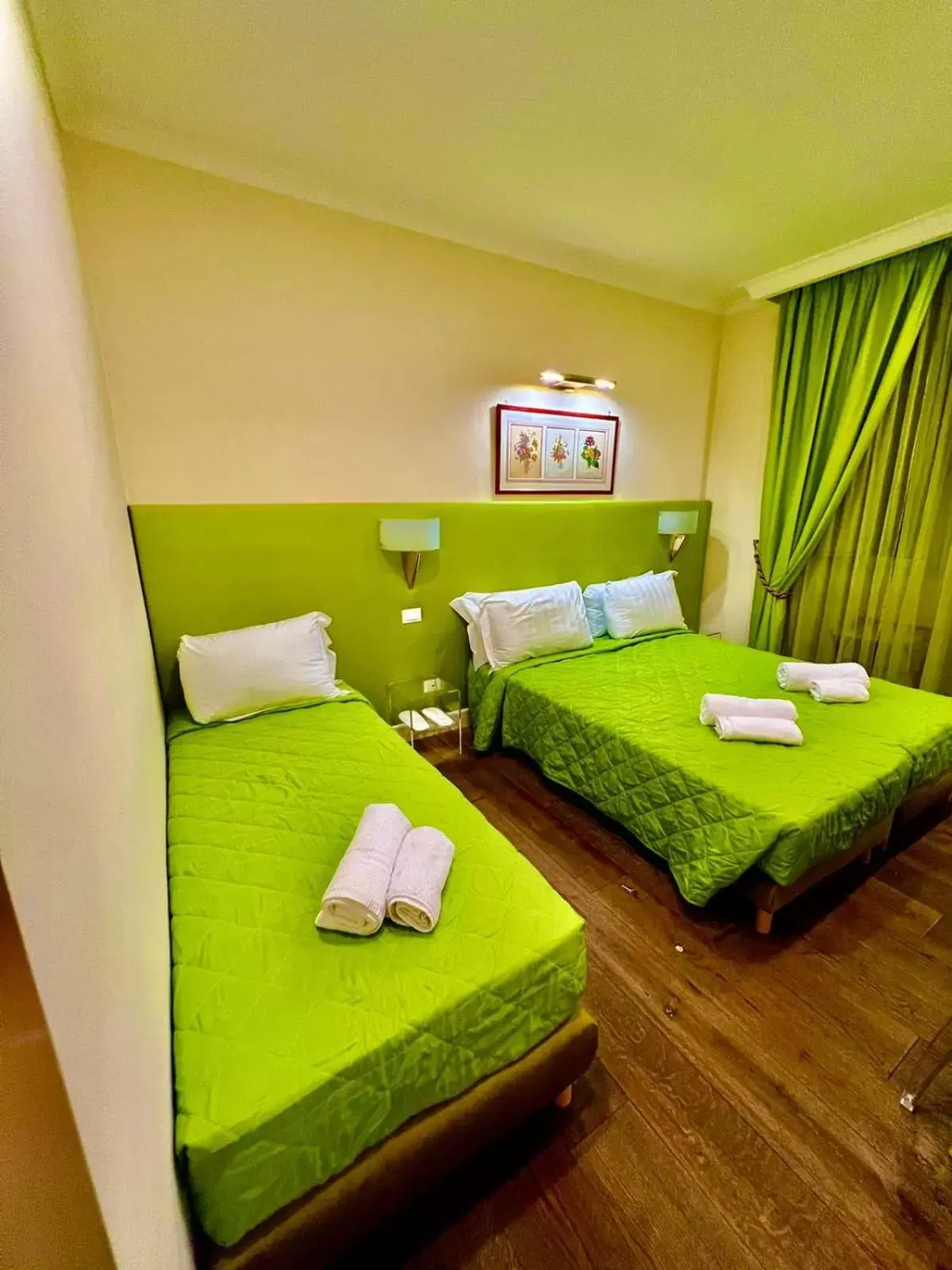 Bed in Quirinale luxury suite Roma