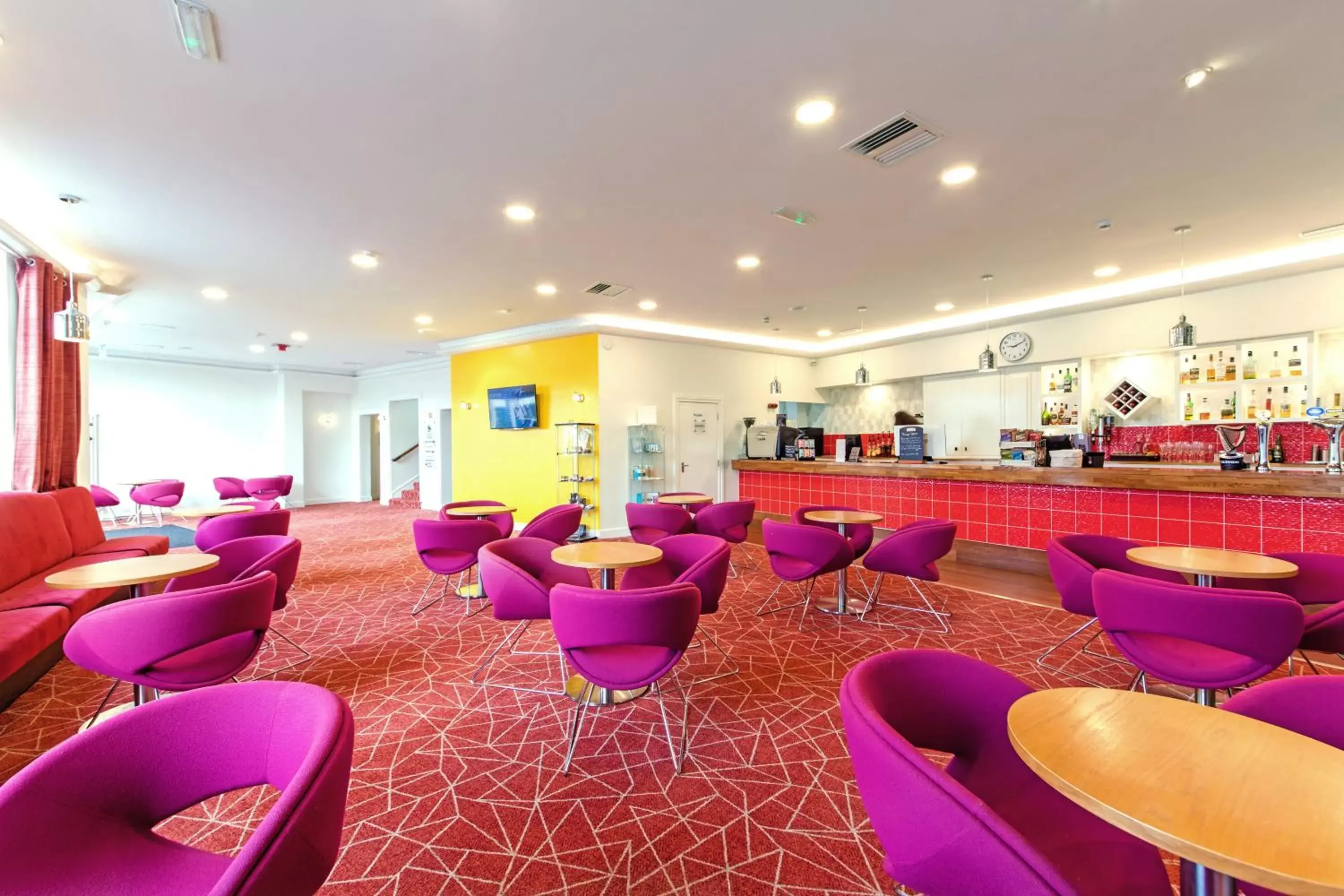 Lounge or bar, Lounge/Bar in Scotland's Spa Hotel