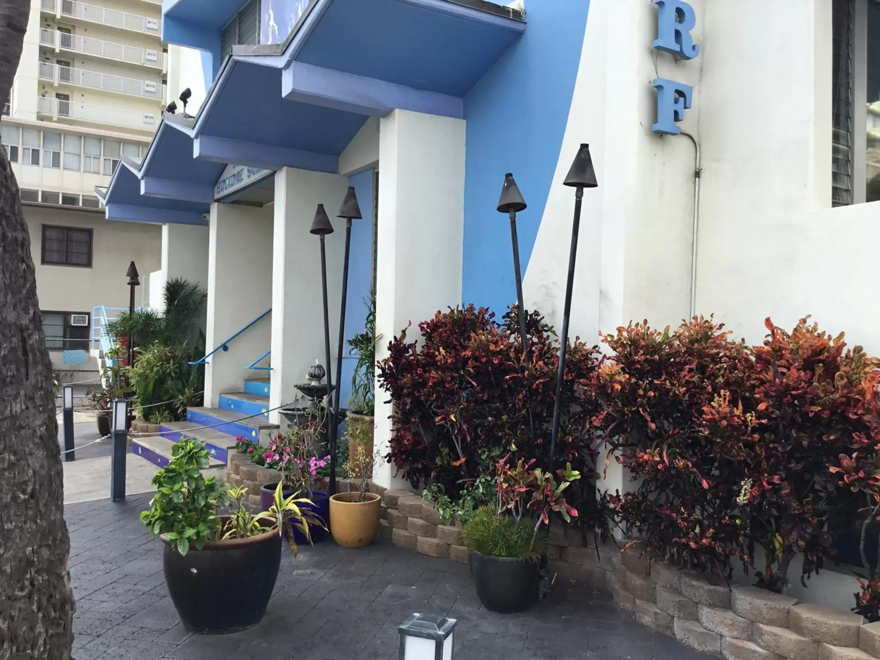 Facade/entrance, Property Building in Holiday Surf Hotel (with full kitchen)