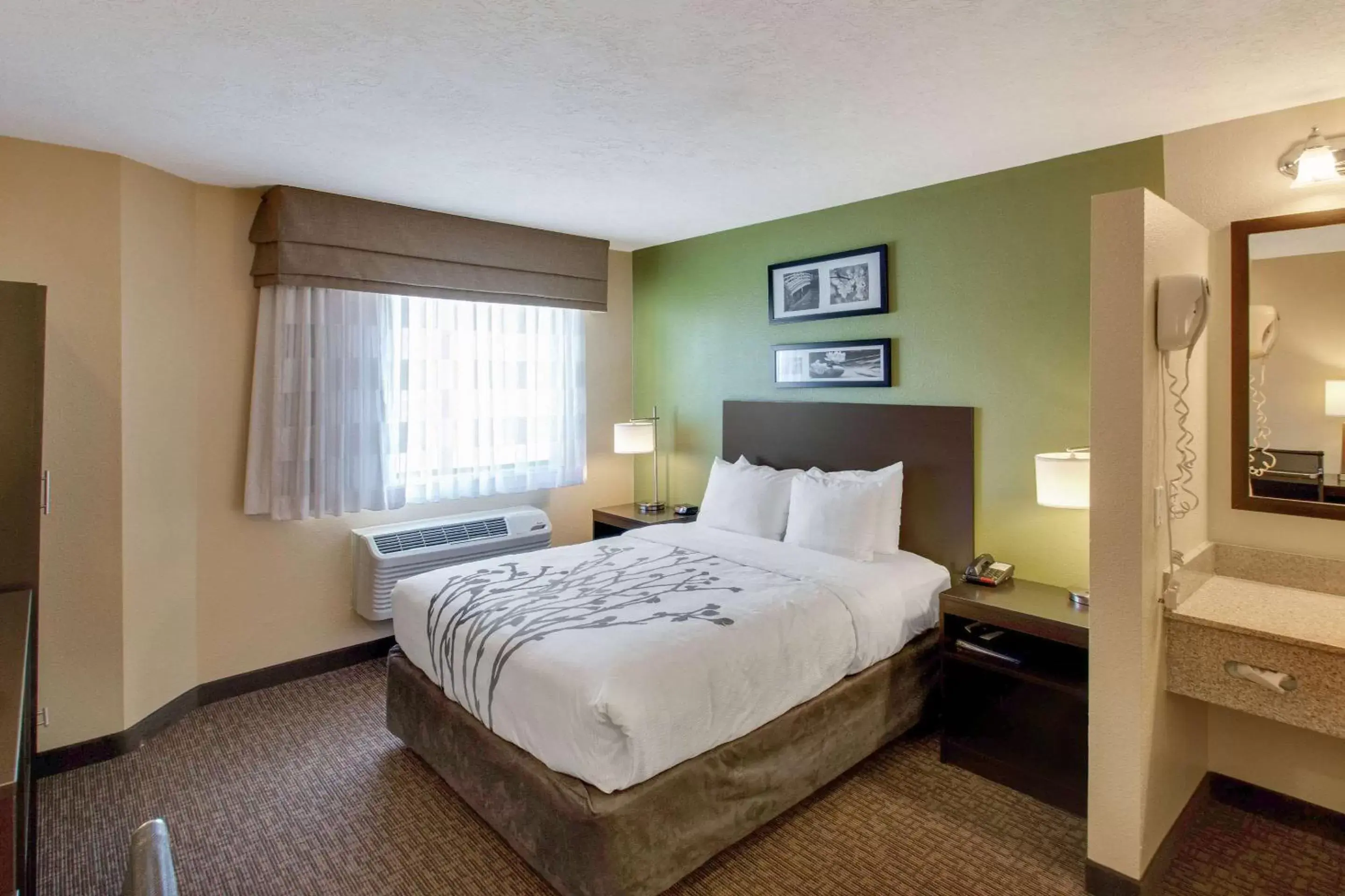 Photo of the whole room, Bed in Sleep Inn West Valley City - Salt Lake City South