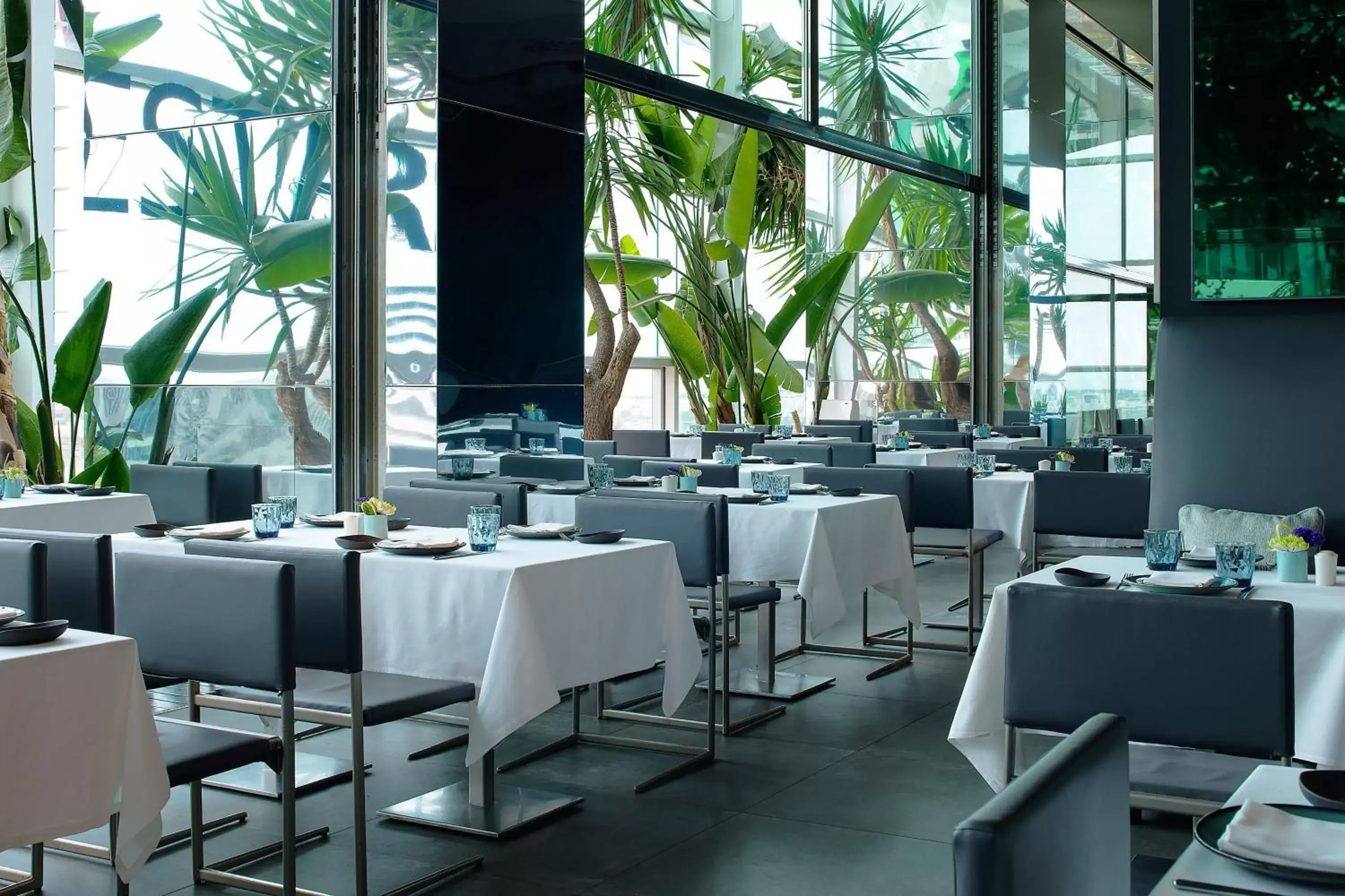 Restaurant/Places to Eat in Renaissance Barcelona Fira Hotel