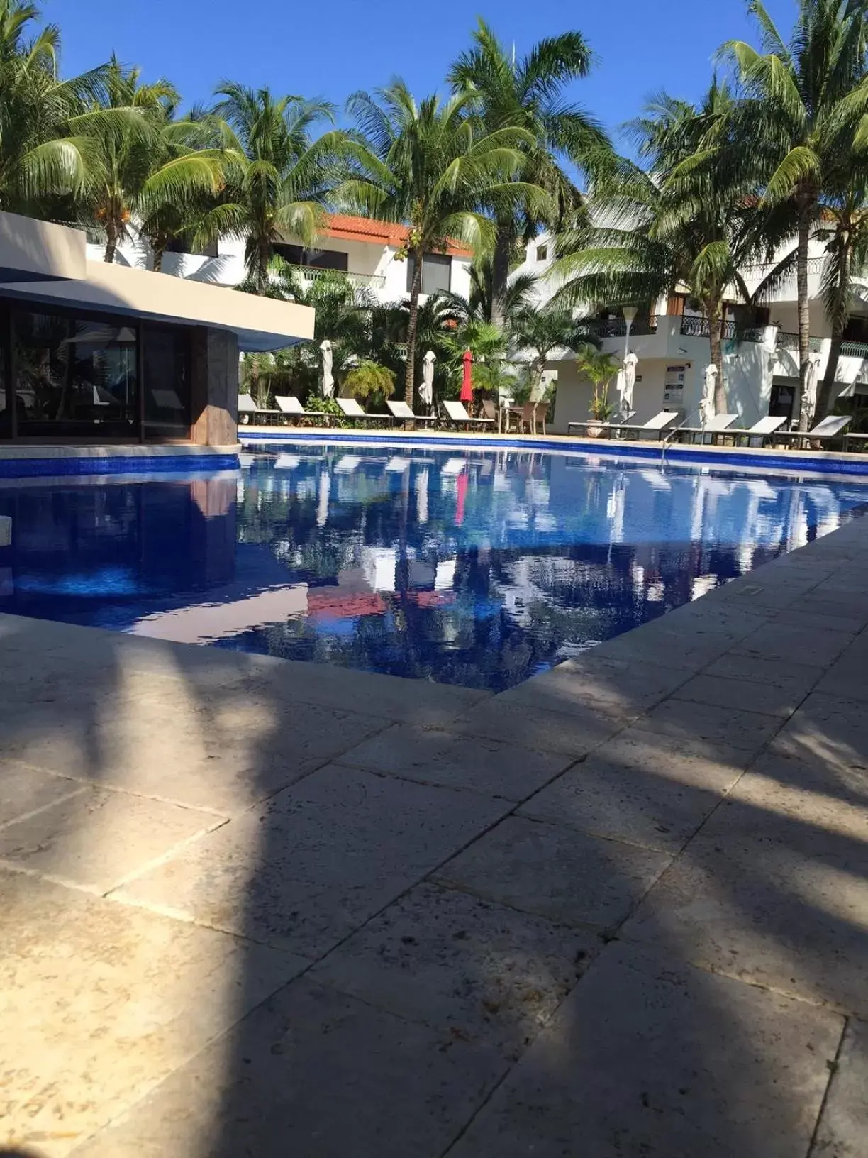 Pool view, Swimming Pool in Sina Suites