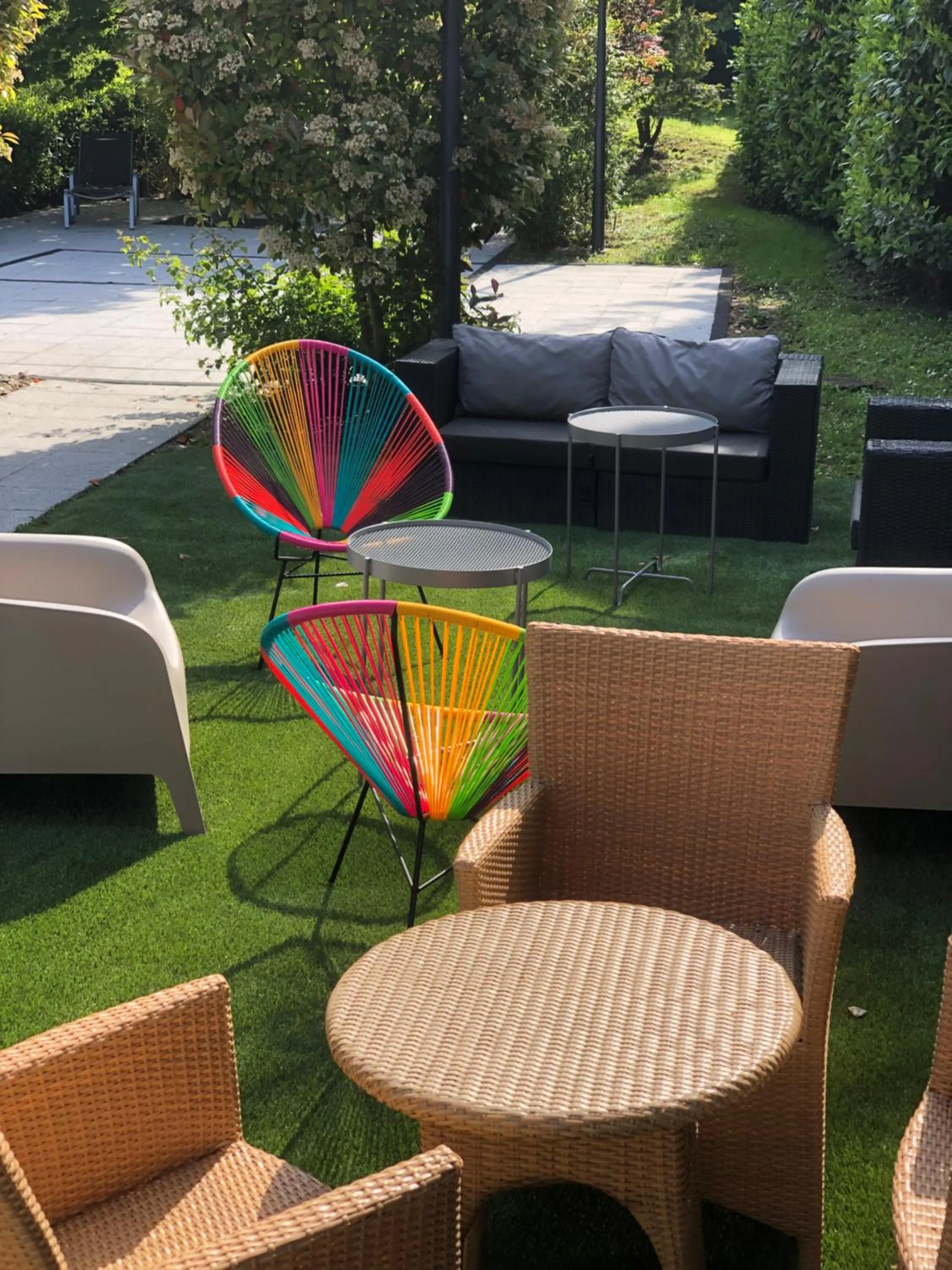 Patio in Hotel Arc-En-Ciel Colmar Contact Hotel