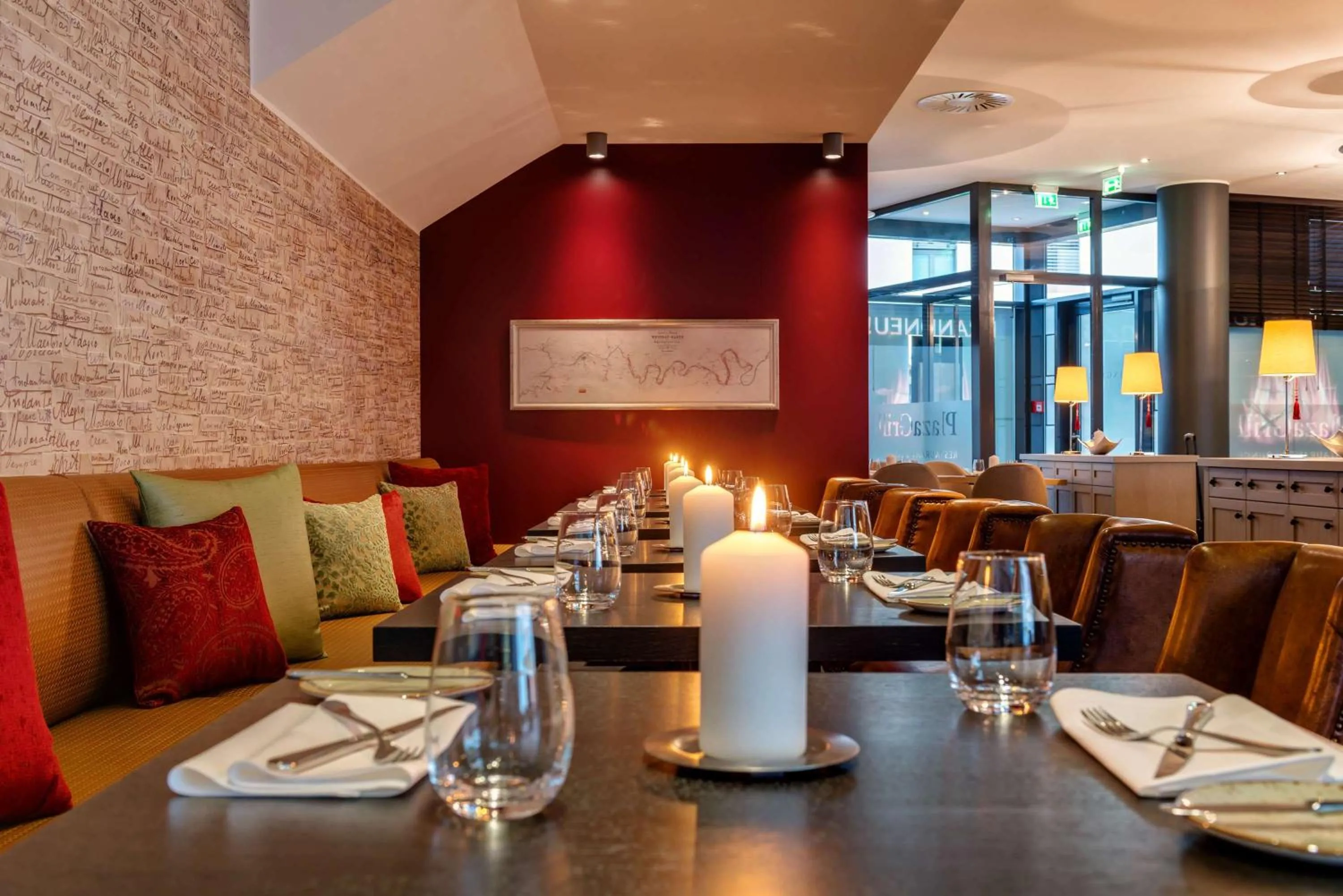 Restaurant/places to eat in Park Plaza Trier