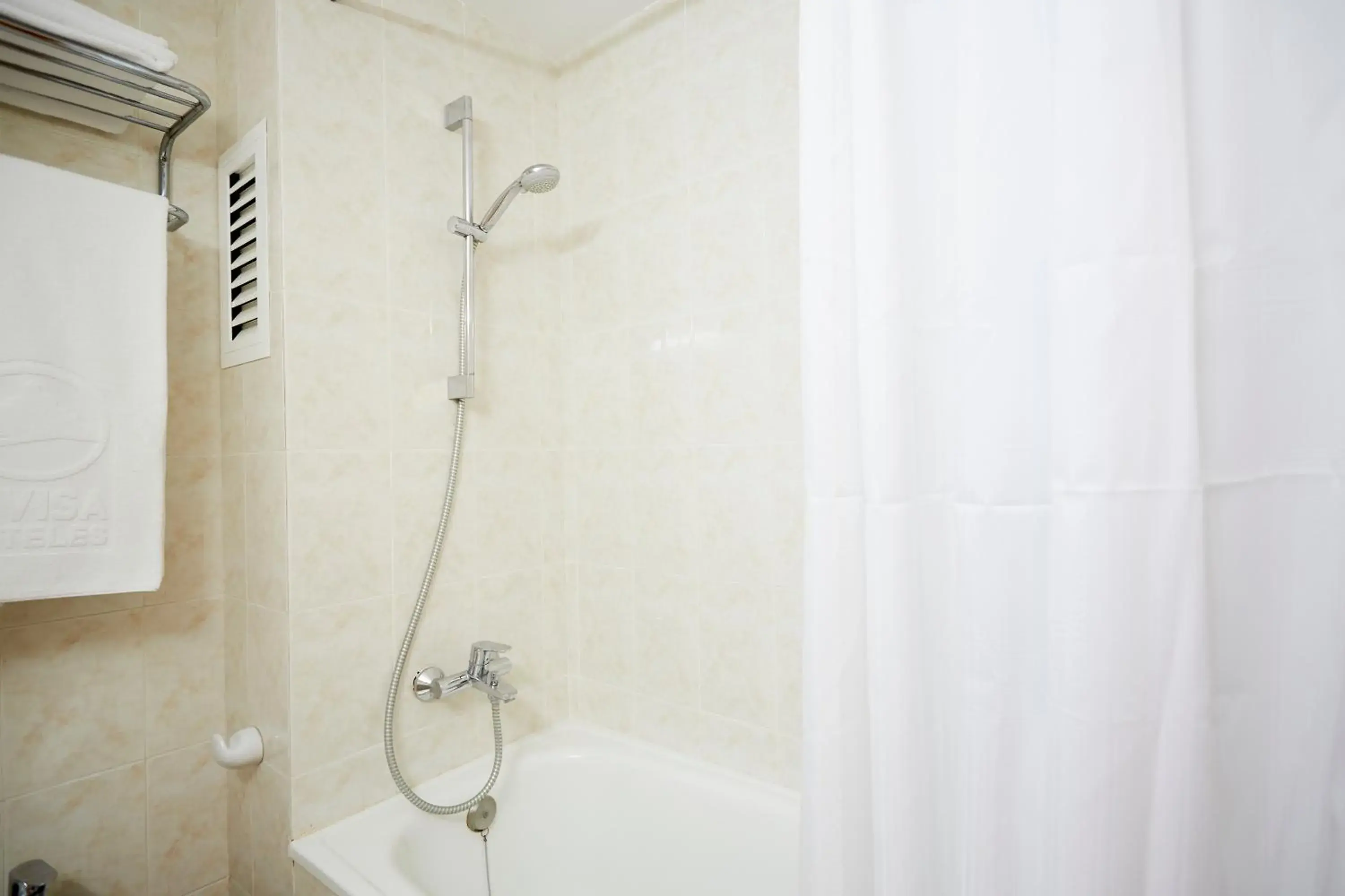Shower, Bathroom in Invisa Ereso All Inclusive
