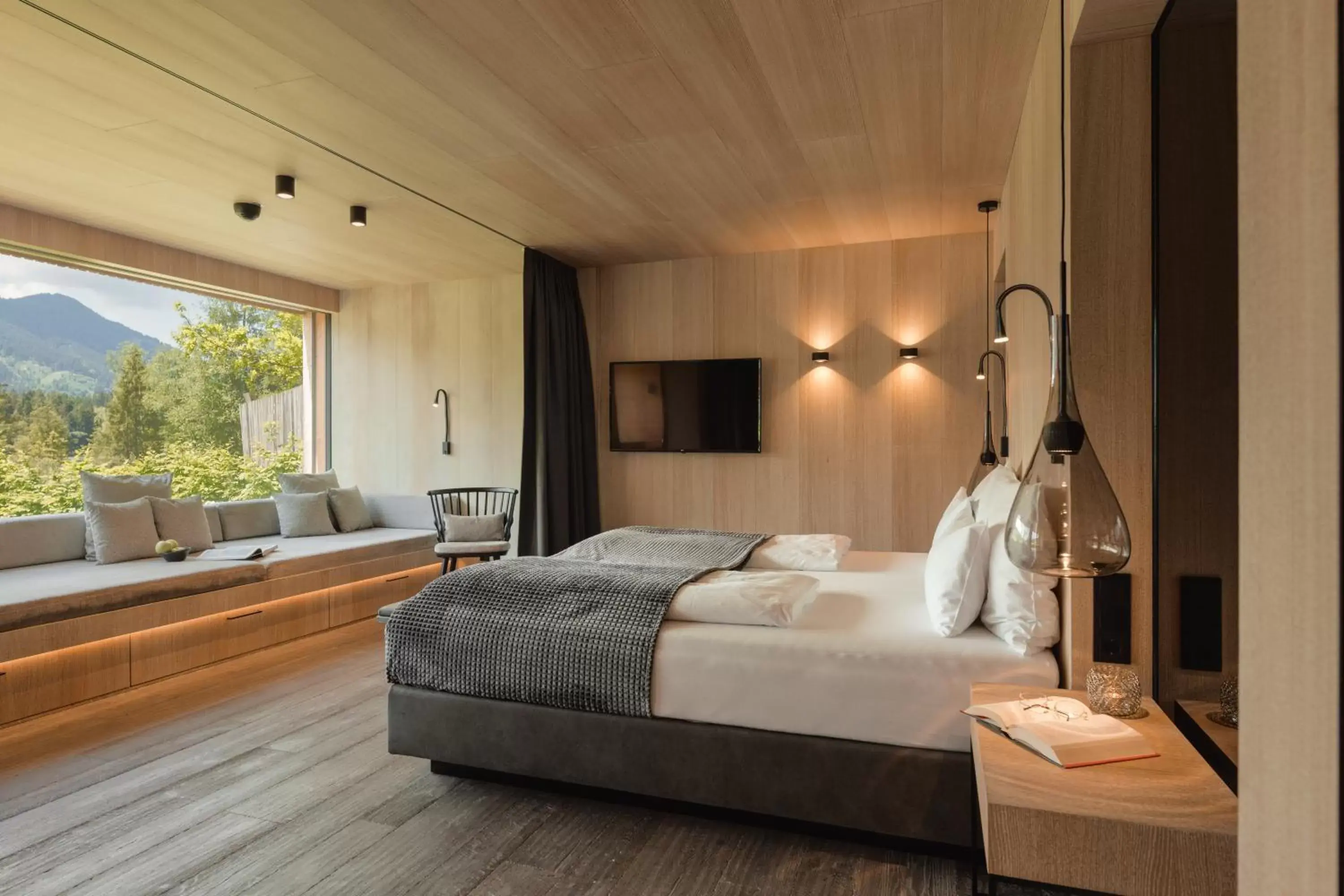 Garden Suite Deluxe in Alpenhotel Kitzbühel am Schwarzsee - 4 Sterne Superior Garden Suite Deluxe in Alpenhotel Kitzbühel am Schwarzsee - 4 Sterne Superior