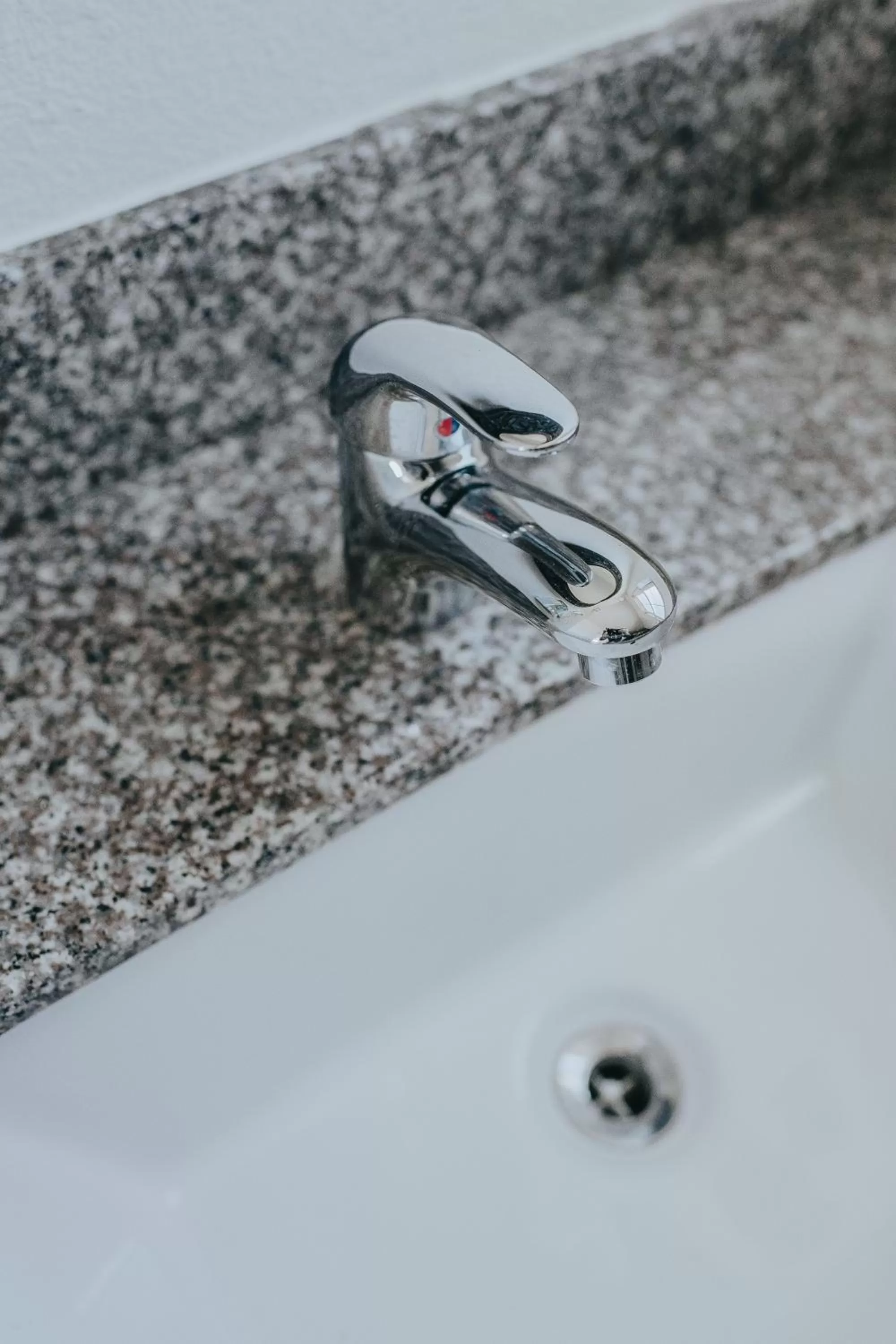 Bathroom in Sea Air Inn & Suites - Downtown - Restaurant Row