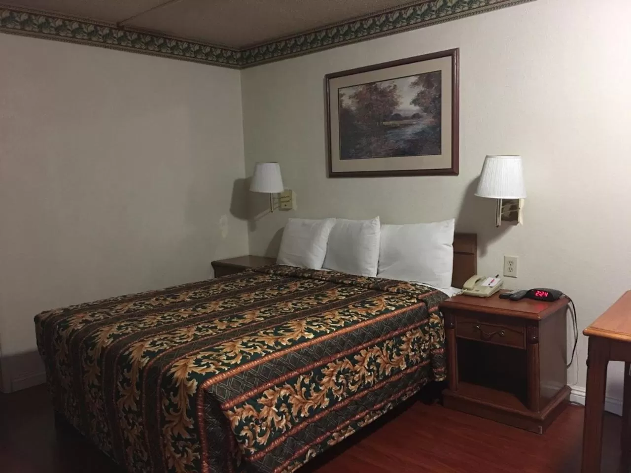 Bed in Knights Inn Palmdale