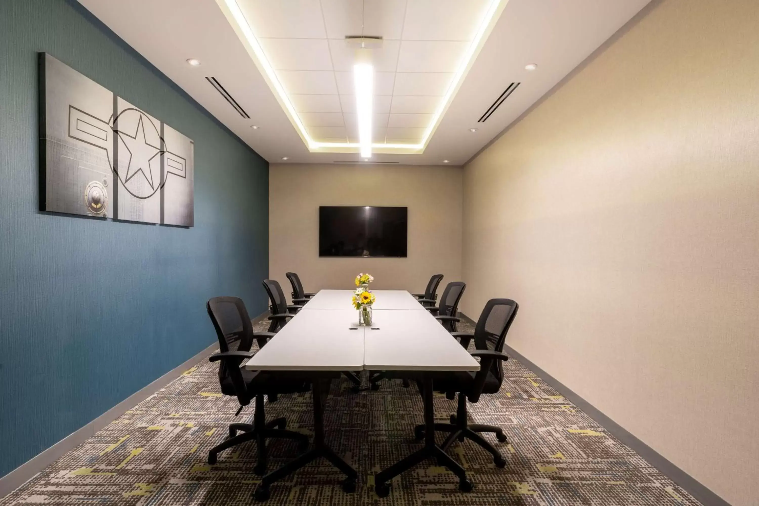 Meeting/conference room in Home2 Suites By Hilton Riverside March Air Force Base, Ca
