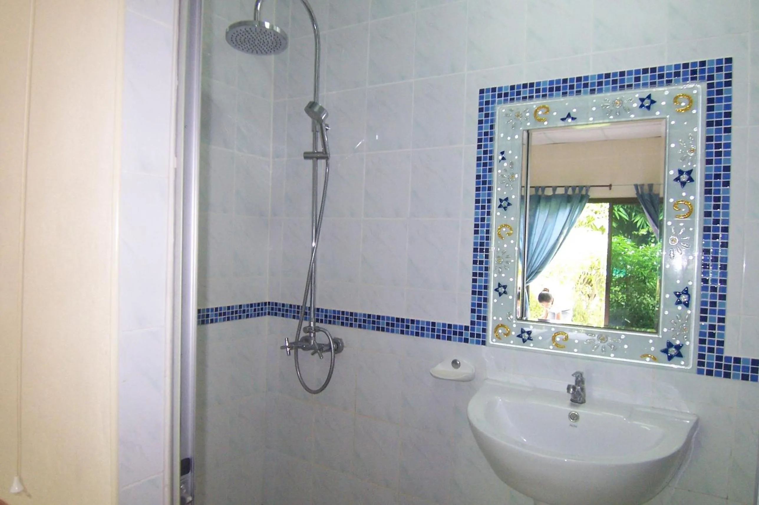 Bathroom in Phuket Airport Overnight Hotel