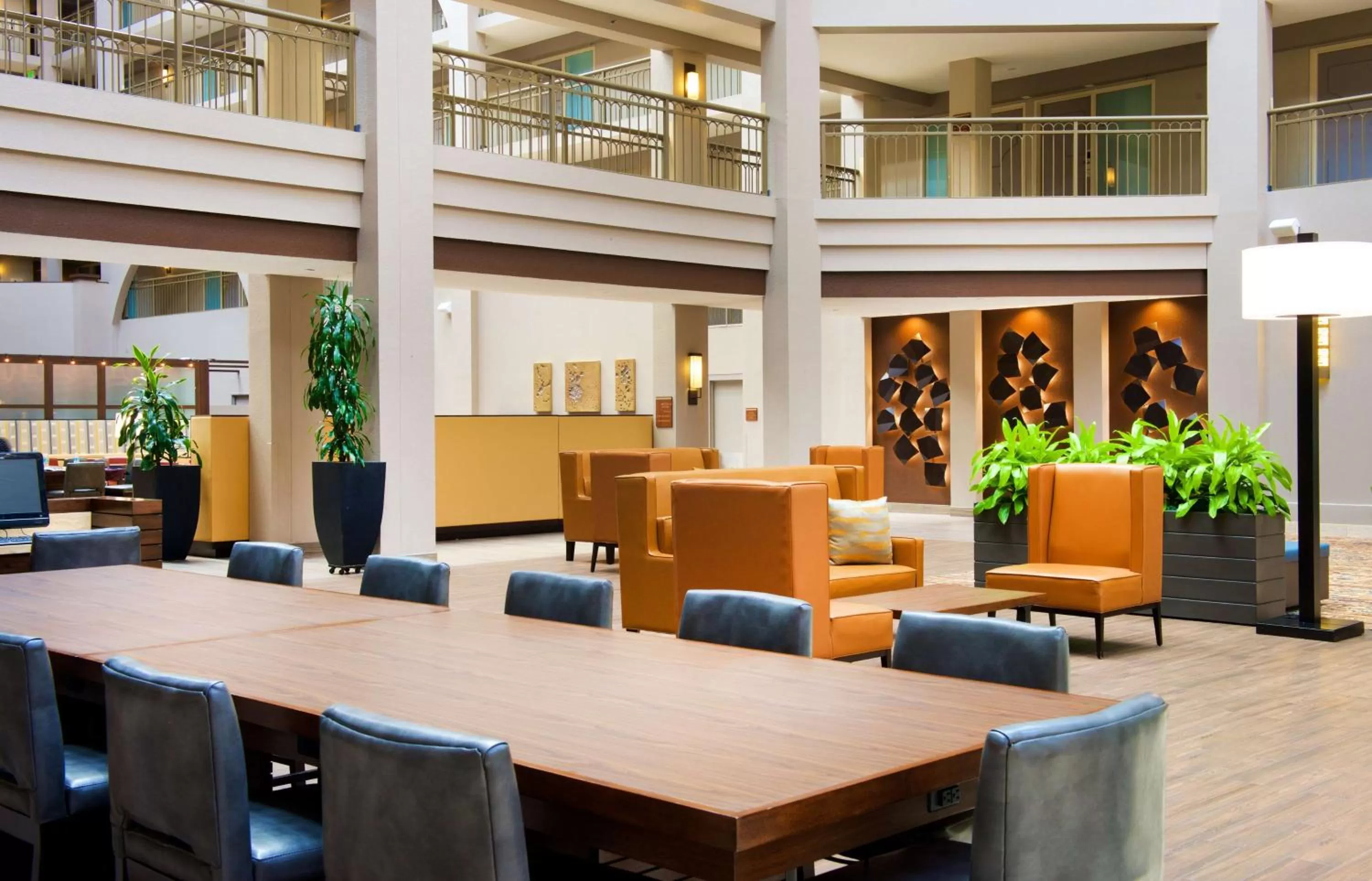 Lobby or reception in Embassy Suites by Hilton Seattle Bellevue