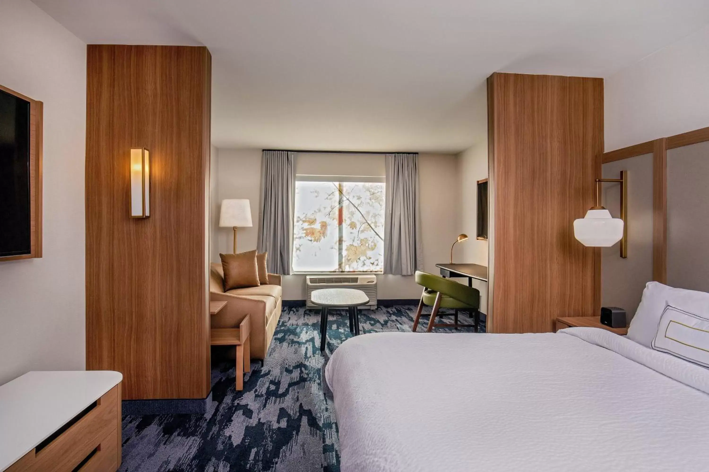 Bedroom in Fairfield Inn & Suites by Marriott Boston Walpole