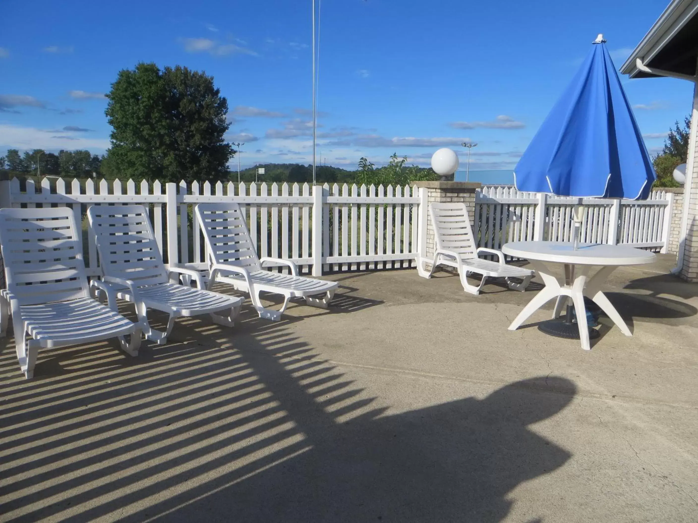 Patio in Days Inn by Wyndham Jackson