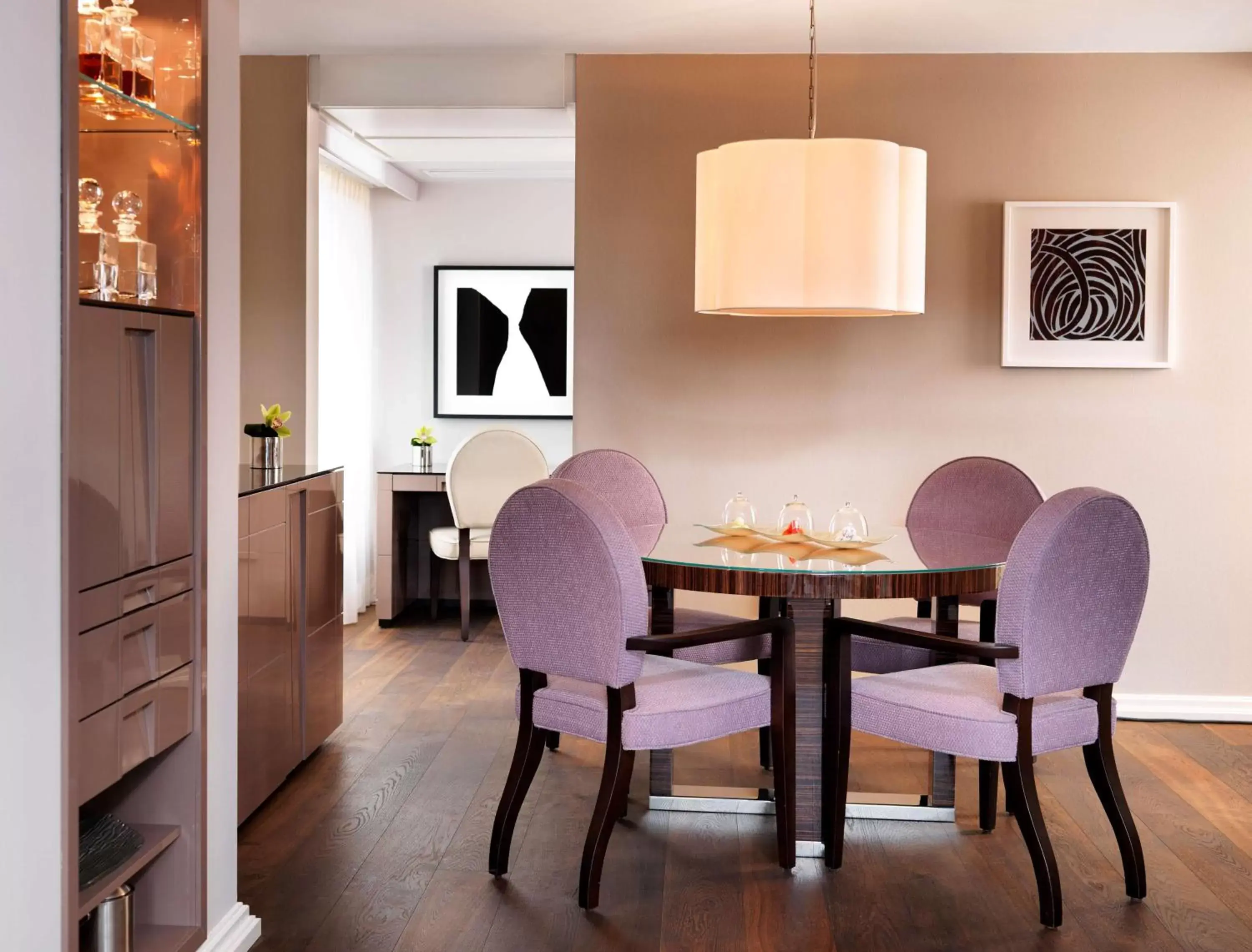 Photo of the whole room in Hyatt Regency Köln Photo of the whole room in Hyatt Regency Köln