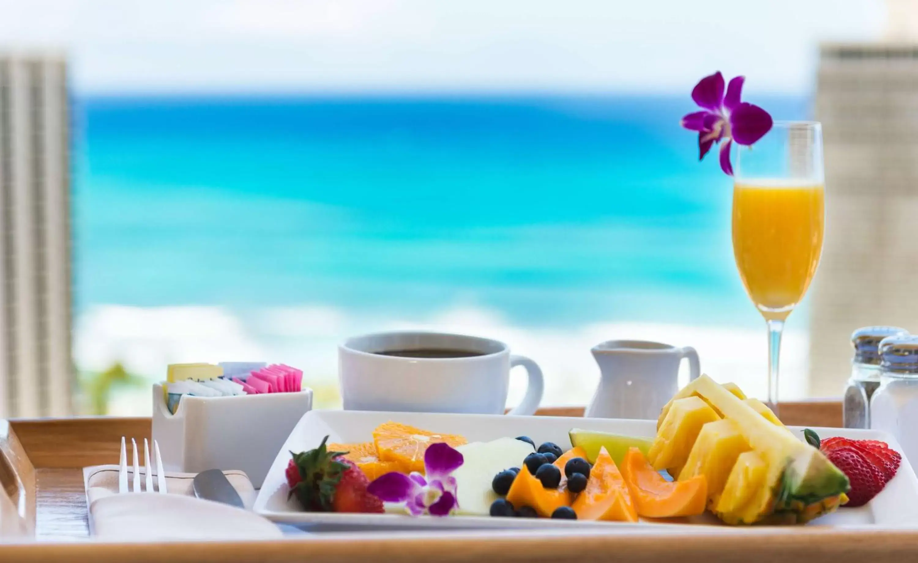 Restaurant/places to eat in Hilton Waikiki Beach