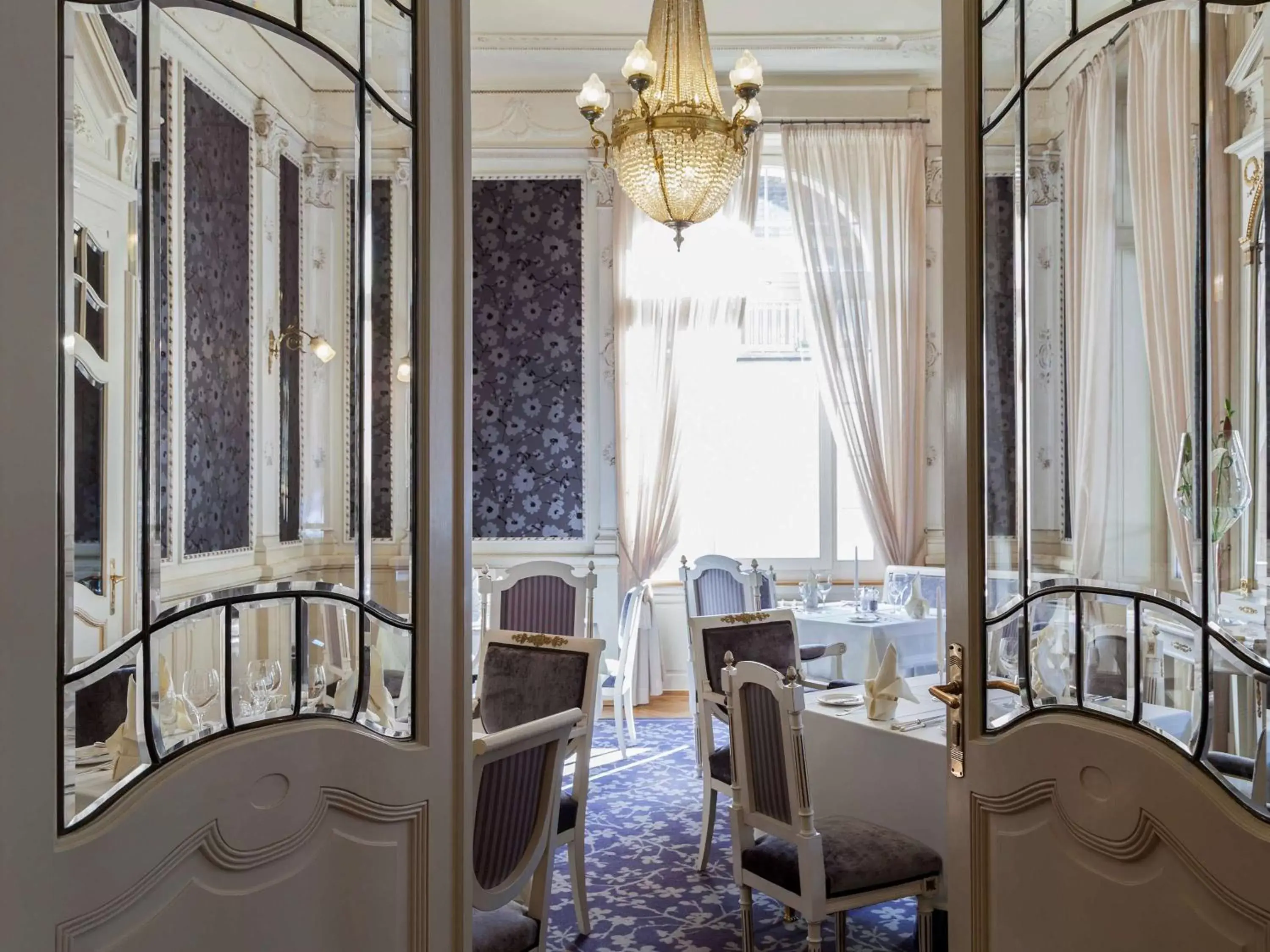 Restaurant/Places to Eat in Hotel Royal St Georges Interlaken MGallery Collection