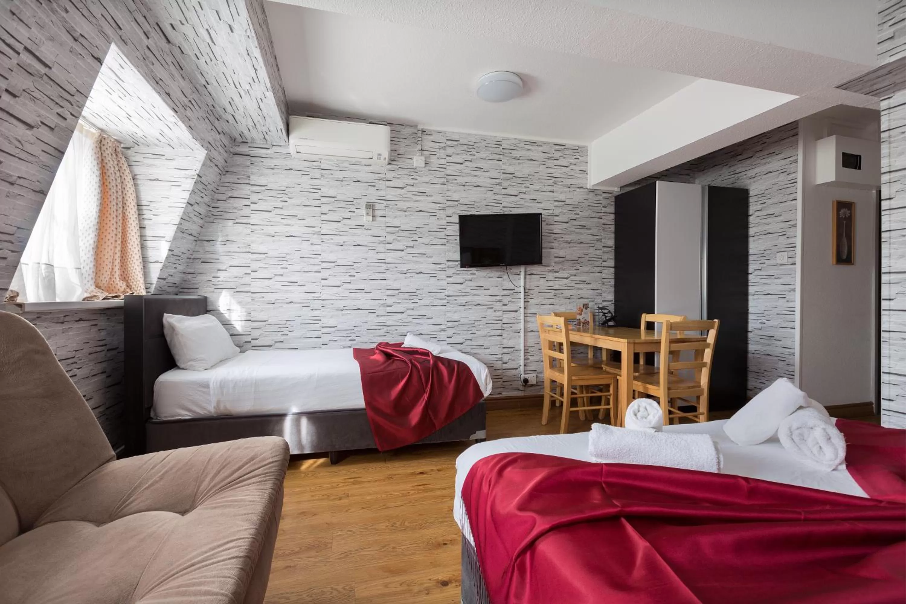 View (from property/room), Bed in Central Hoxton Shoreditch