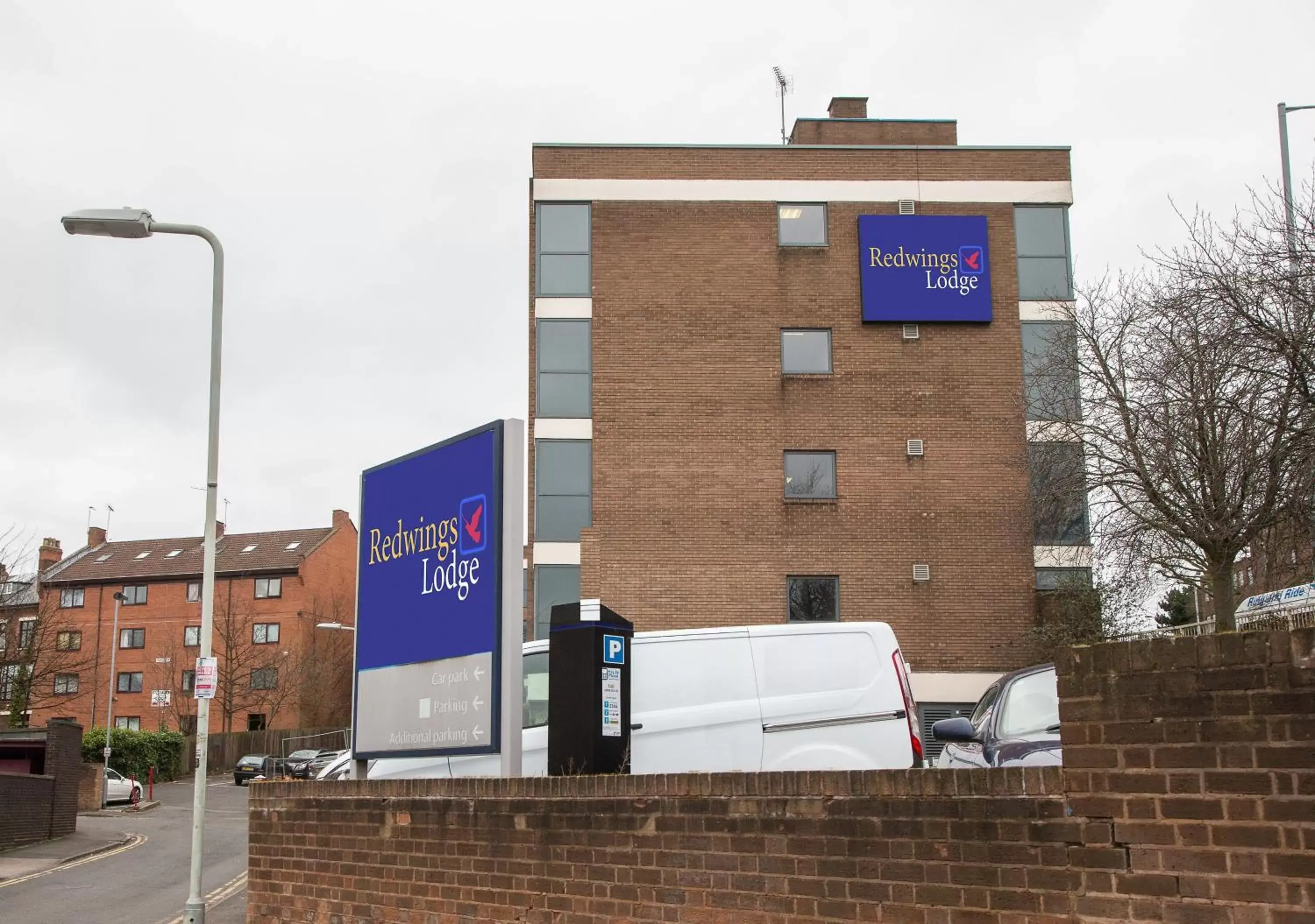 Property Building in Redwings Lodge Wolverhampton Central