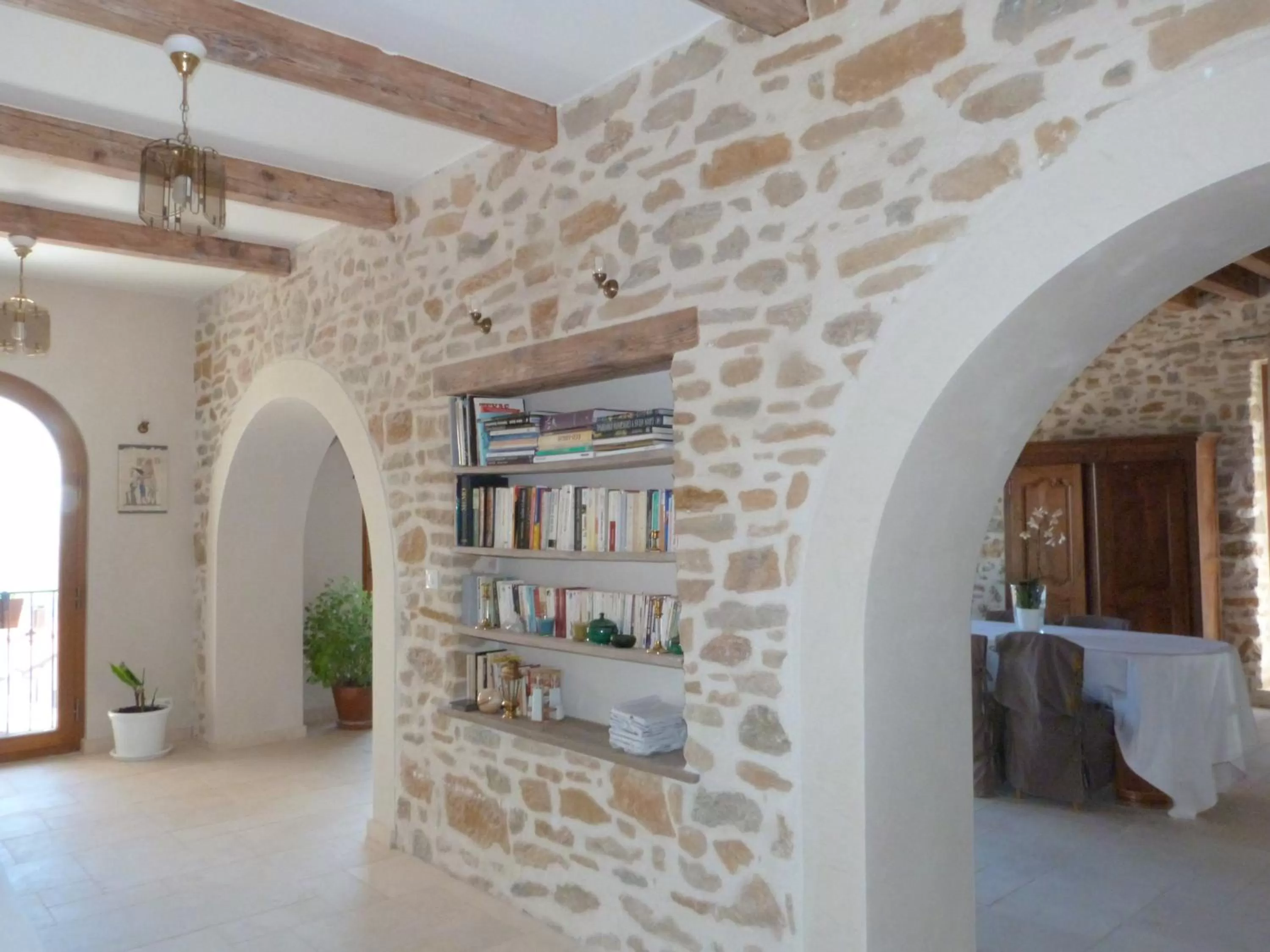 Library in Les Lumières de Genève