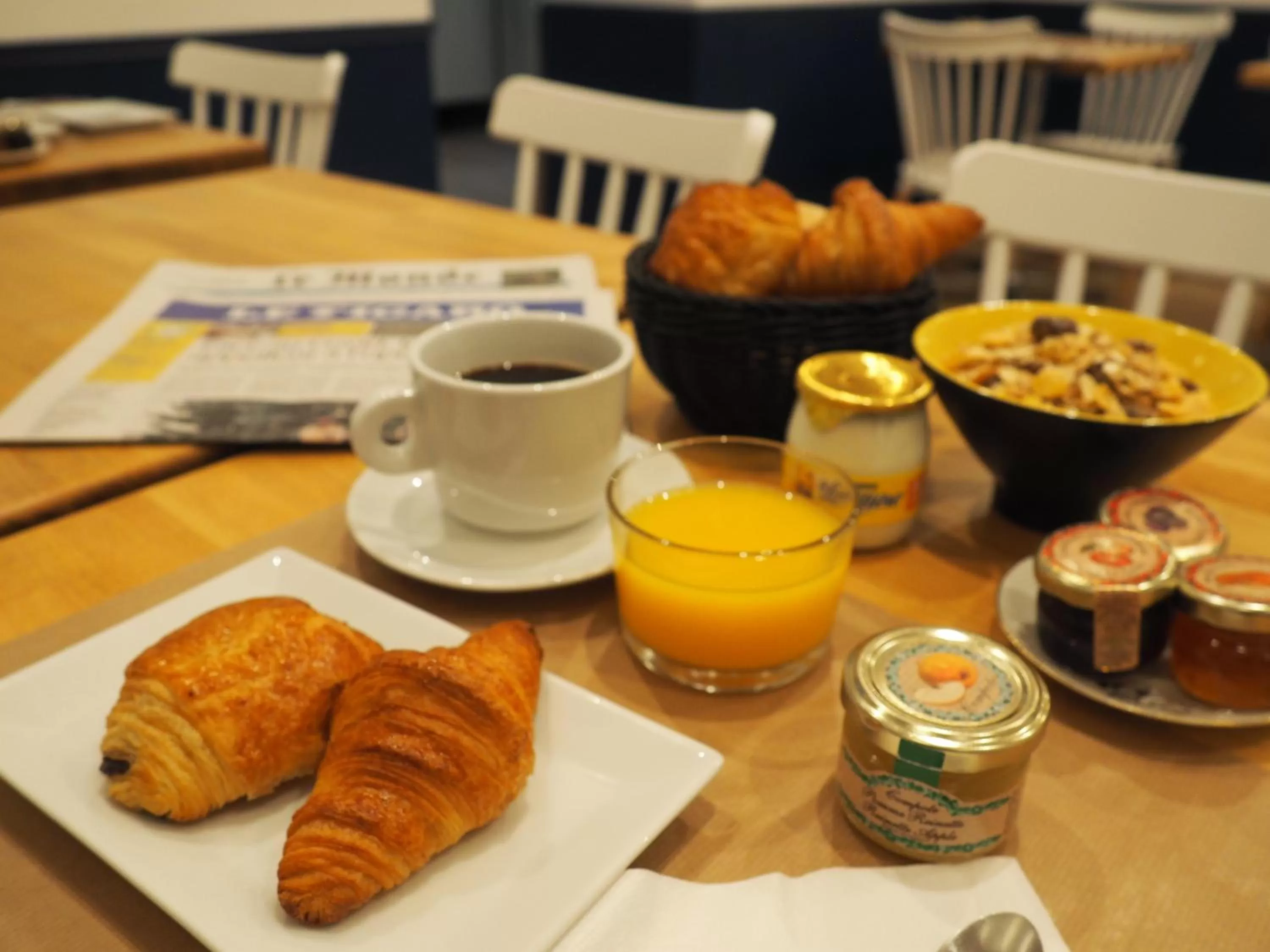 Continental breakfast in Résidence du Théâtre