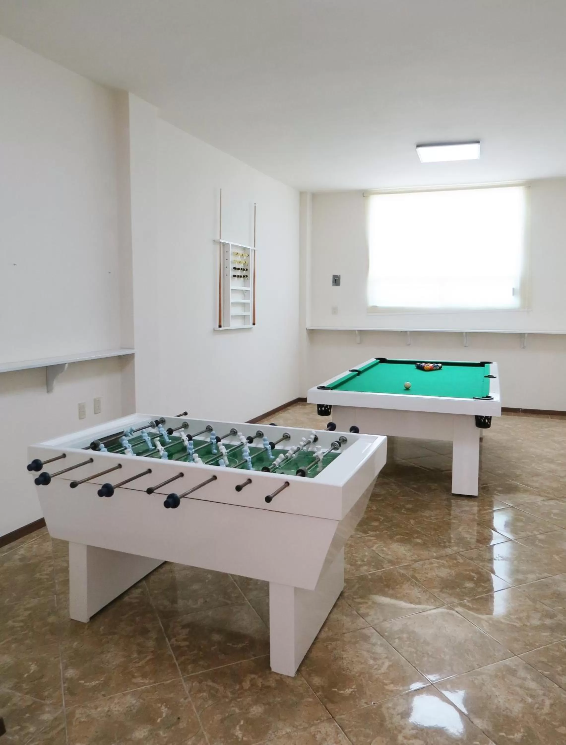 Billiard in Hotel Royal Puebla