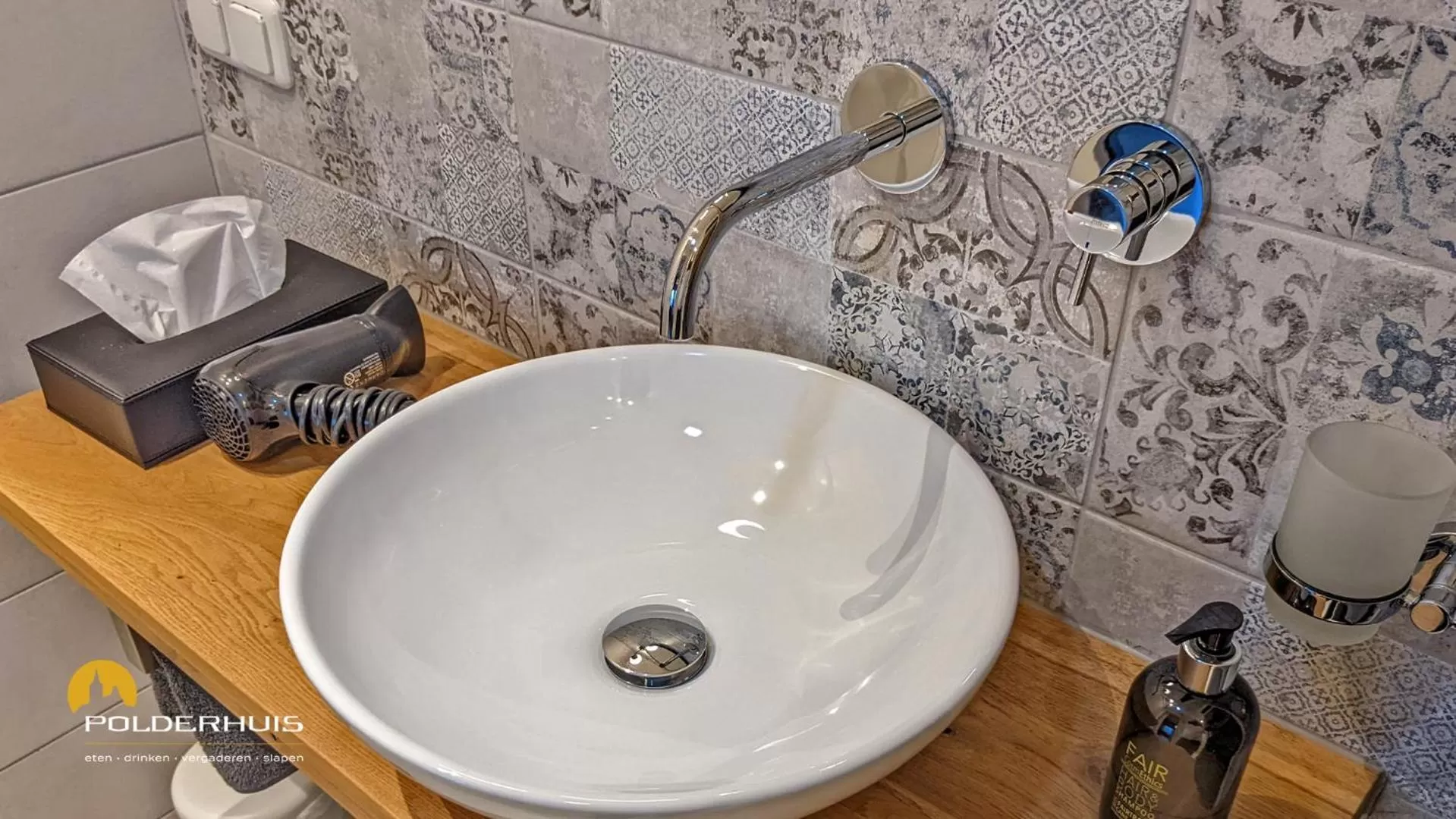 Bathroom in Polderhuis Bed & Breakfast