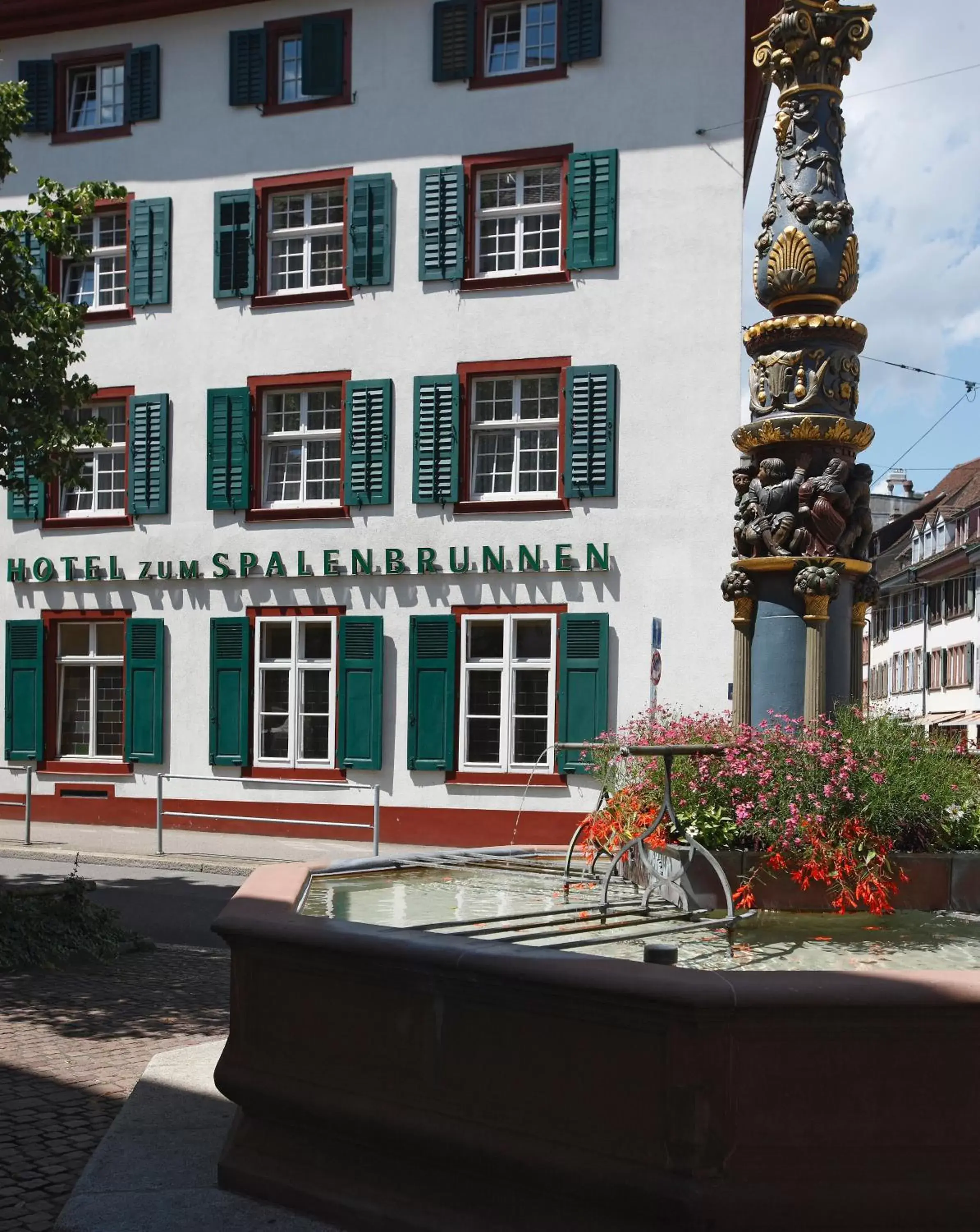 Facade/entrance, Property Building in Spalenbrunnen Hotel & Restaurant Basel City Center