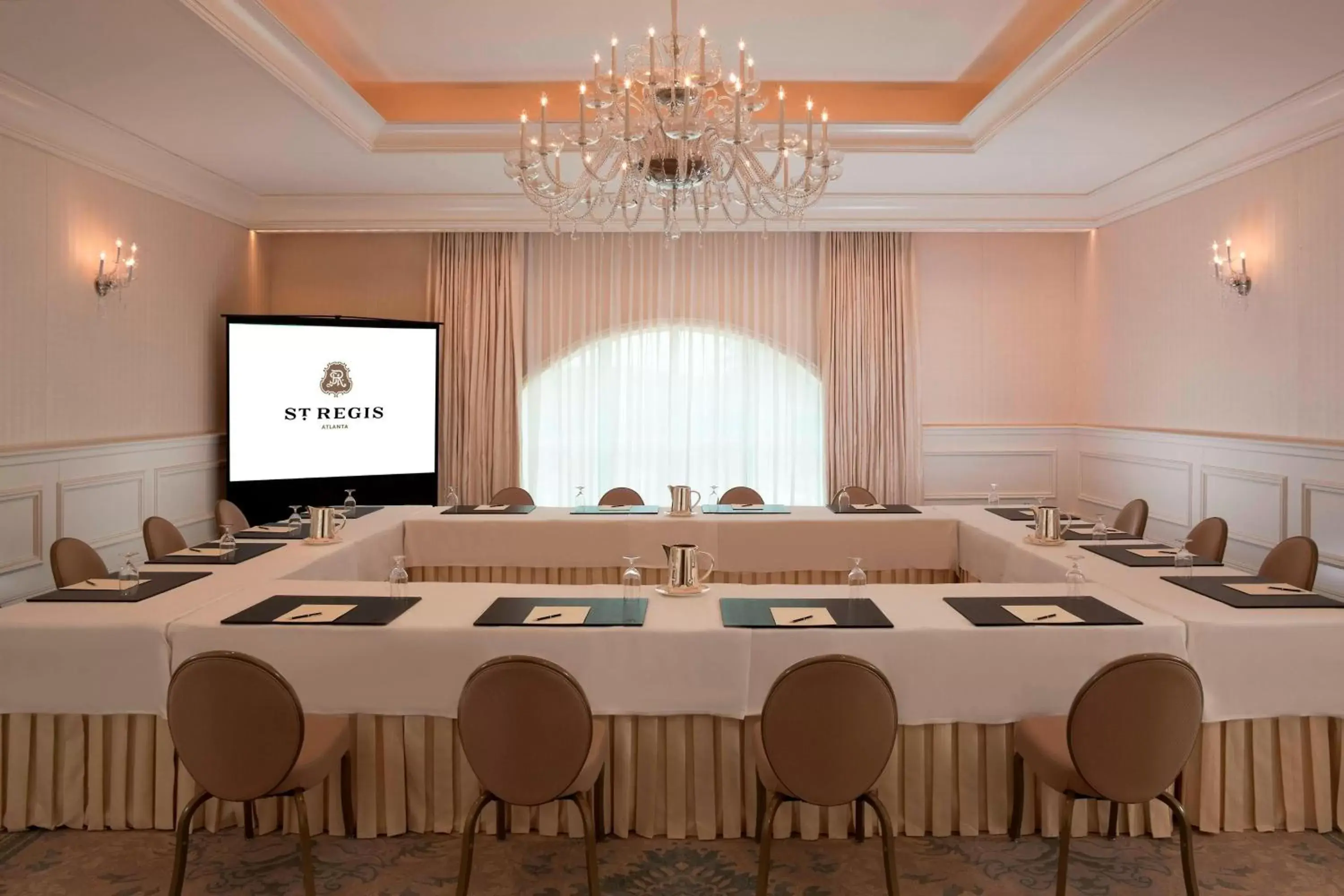 Meeting/conference room in The St. Regis Atlanta