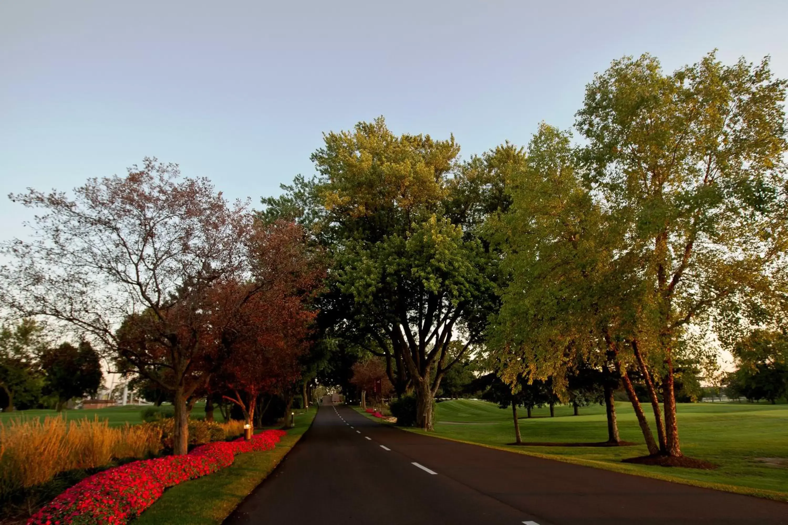 Facade/entrance, Garden in Lake Lawn Resort