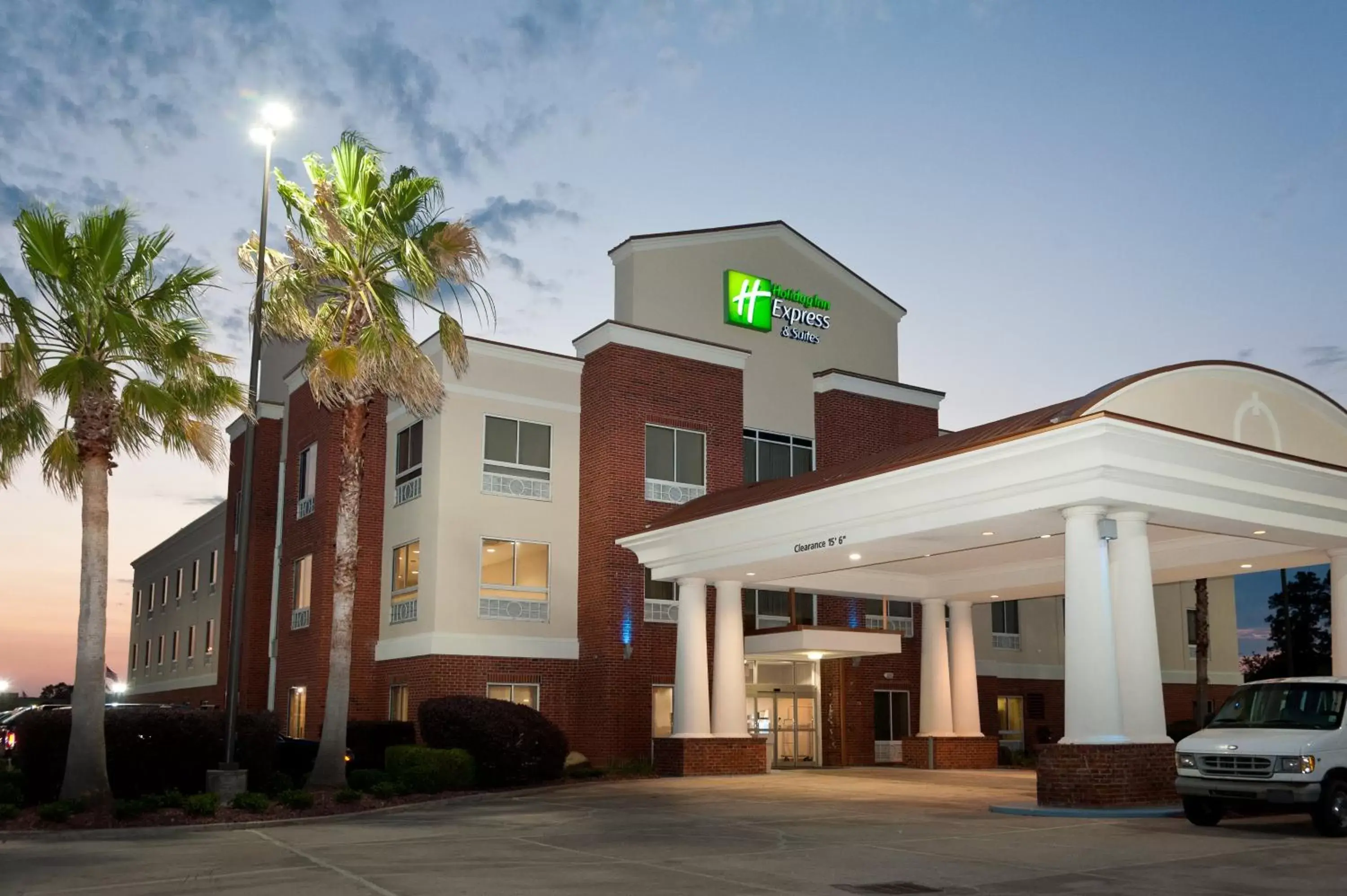 Property building in Holiday Inn Express Hotel & Suites Scott-Lafayette West, an IHG Hotel