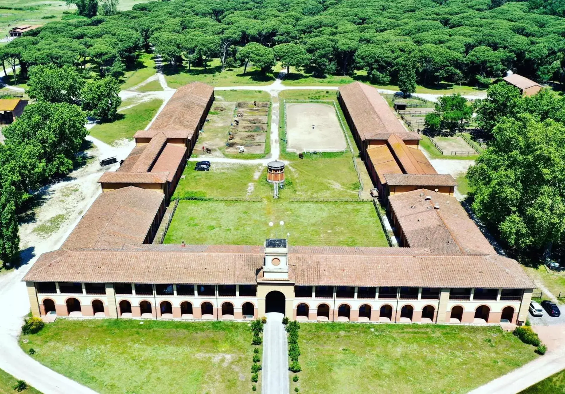 Bird's eye view, Bird's-eye View in Casale La Sterpaia