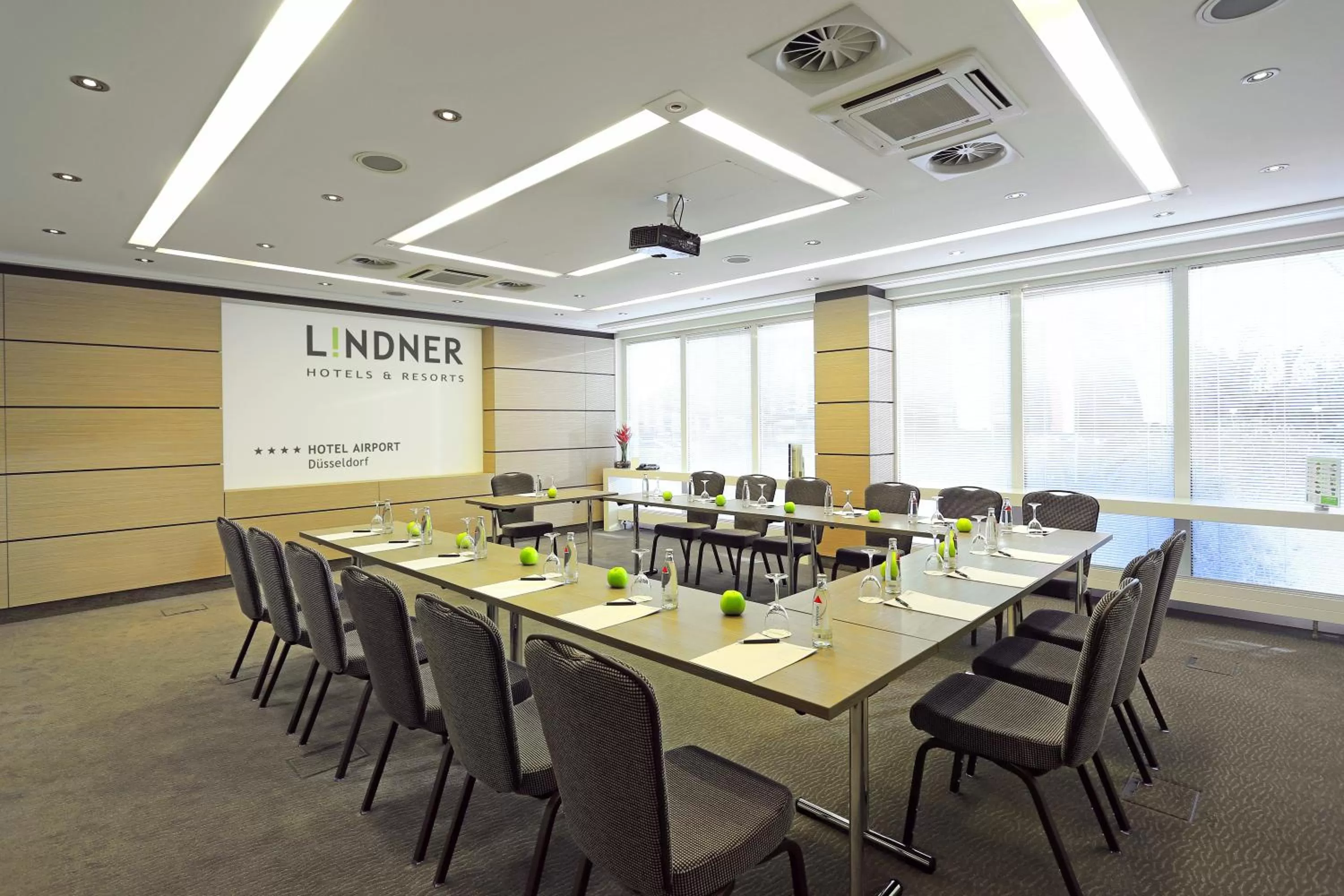 Meeting/conference room in Lindner Hotel Dusseldorf Airport, part of JdV by Hyatt