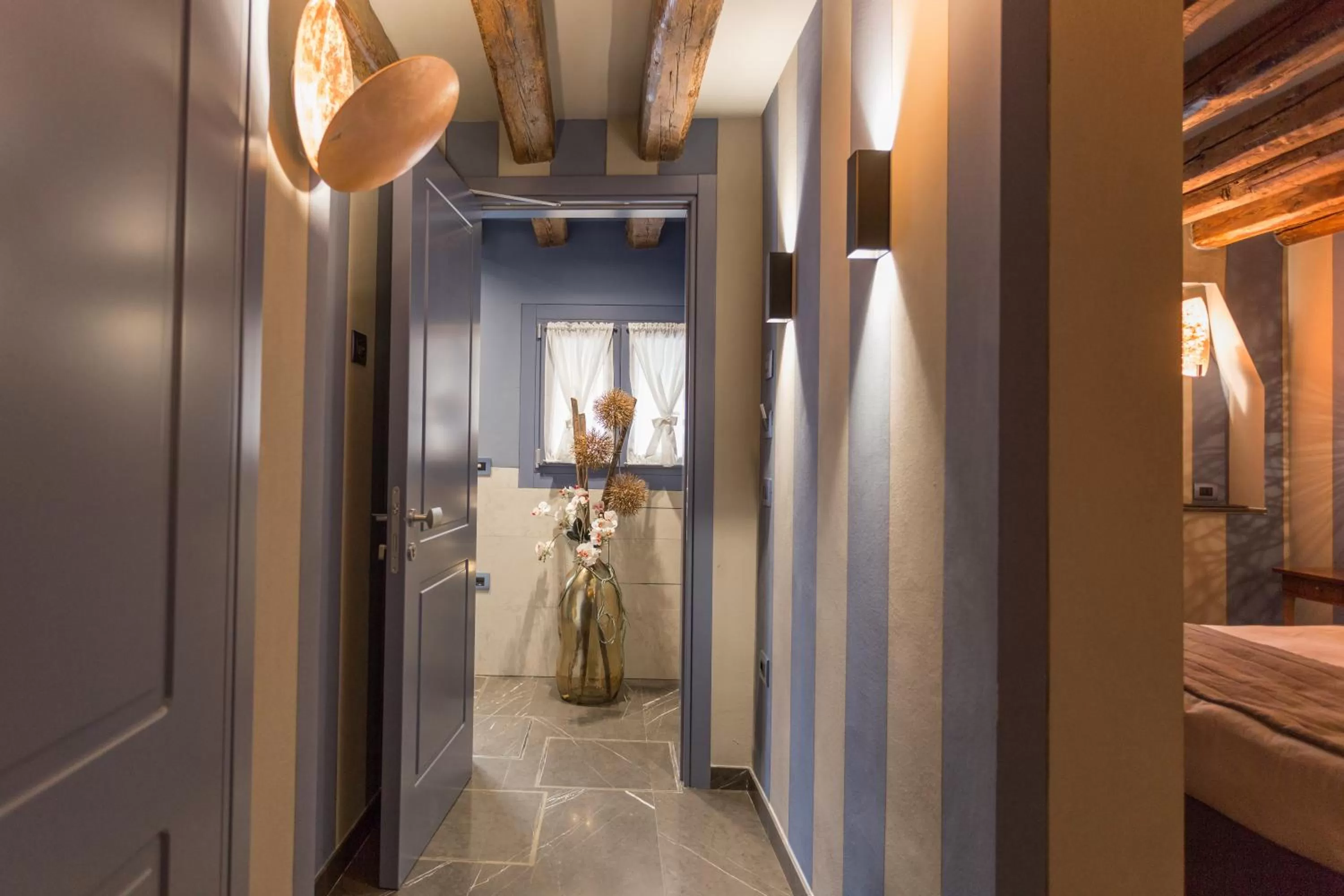 Decorative detail in Hotel Tiziano