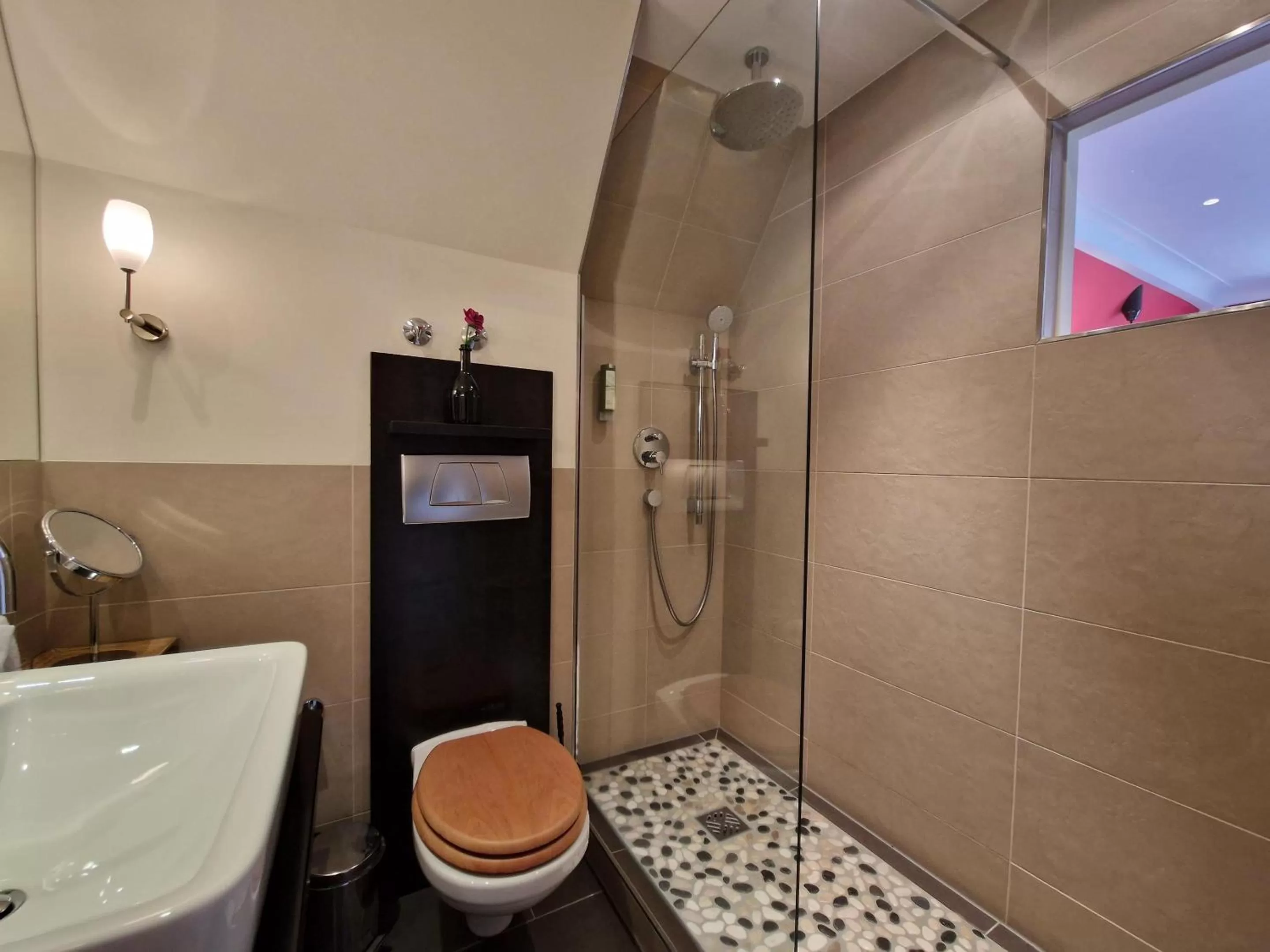 Shower in Laurentius Boutique-Hotel & Restaurant