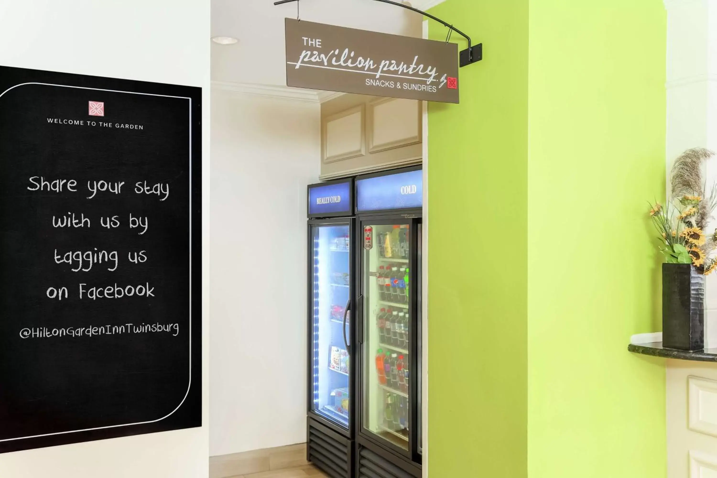 Restaurant/places to eat in Hilton Garden Inn Cleveland/Twinsburg Restaurant/places to eat in Hilton Garden Inn Cleveland/Twinsburg