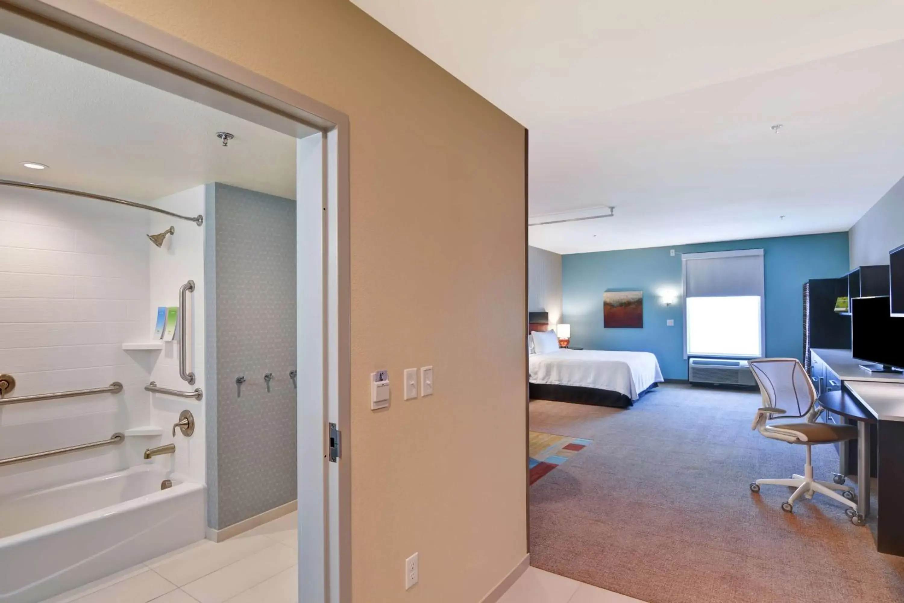 Bedroom, Bathroom in Home2 Suites By Hilton Las Vegas Strip South