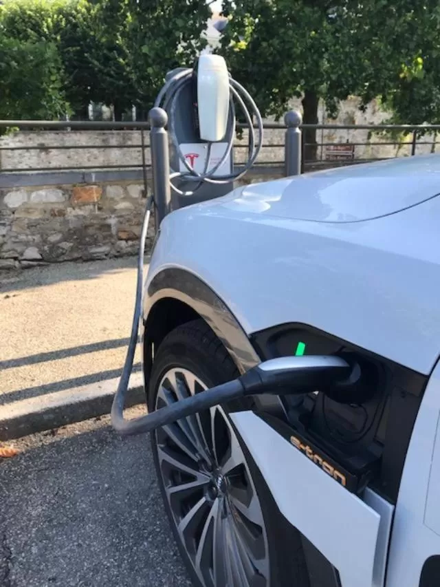 Parking in Le Magic Hôtel & Spa