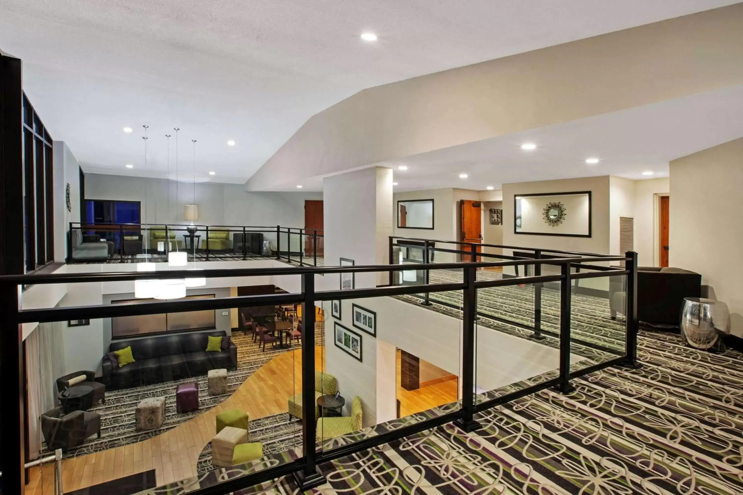 Lobby or reception in La Quinta by Wyndham Detroit Metro Airport