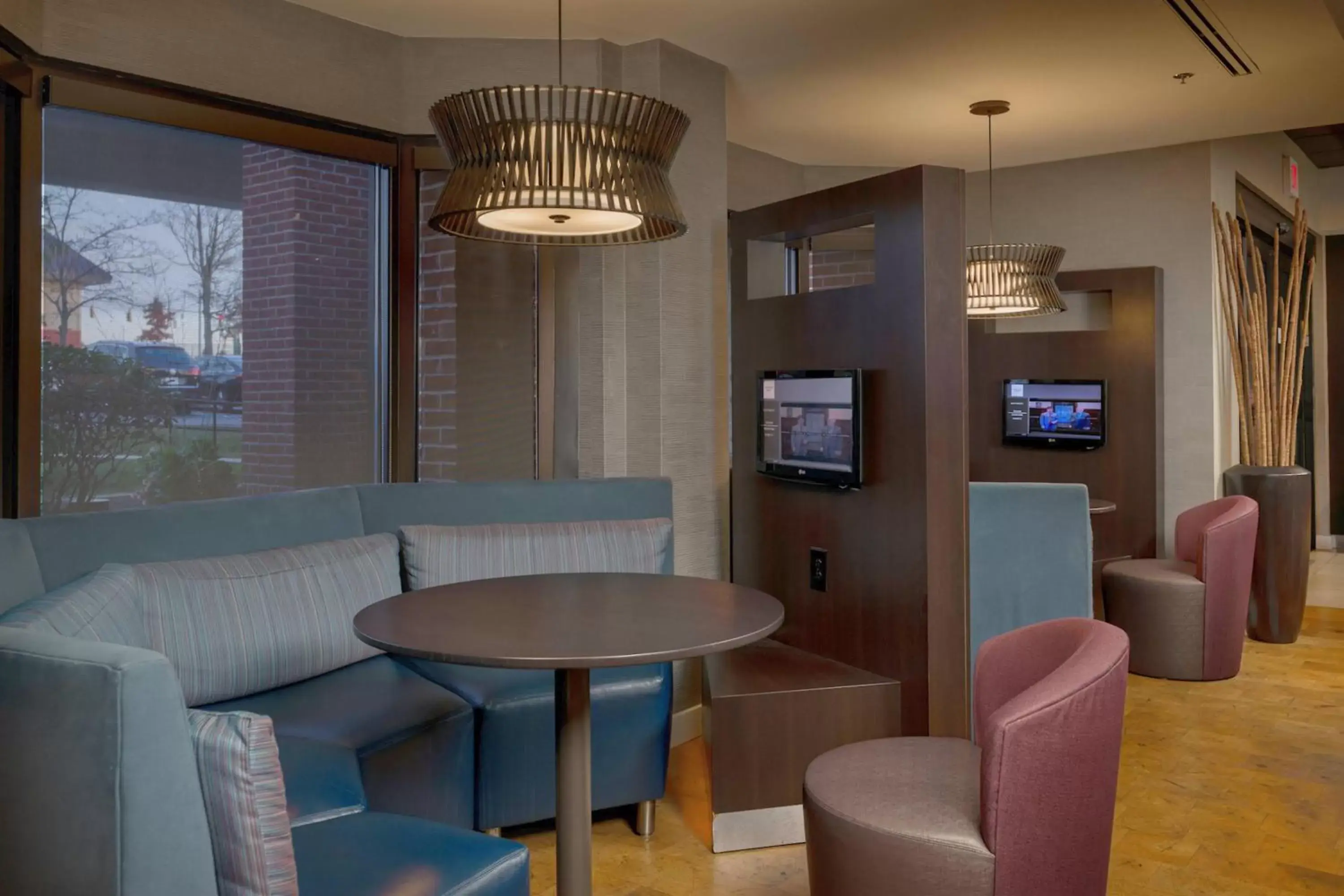 Other, Lounge/Bar in Courtyard by Marriott New Haven Orange